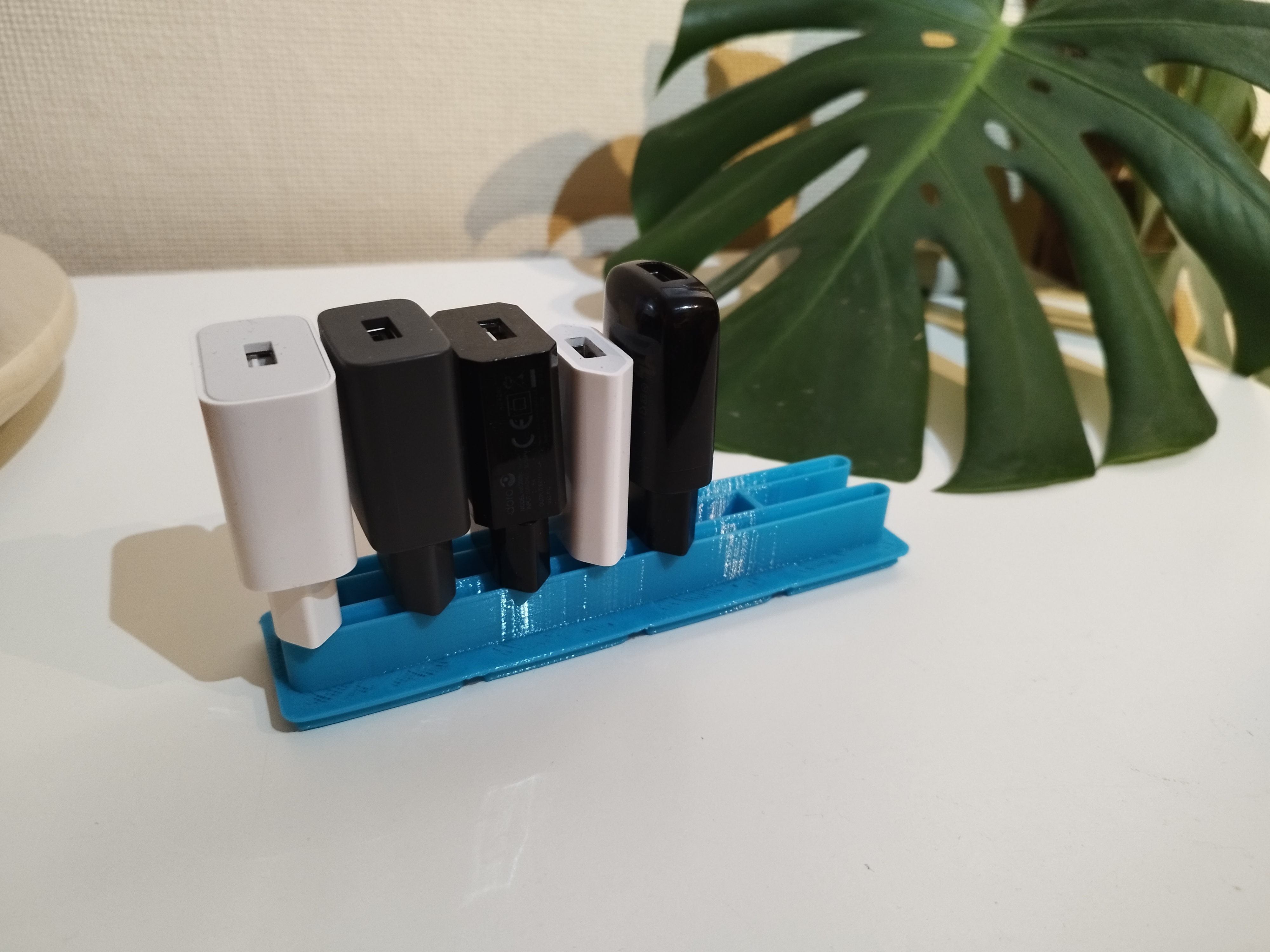 Phone charger holder - Gridfinity
