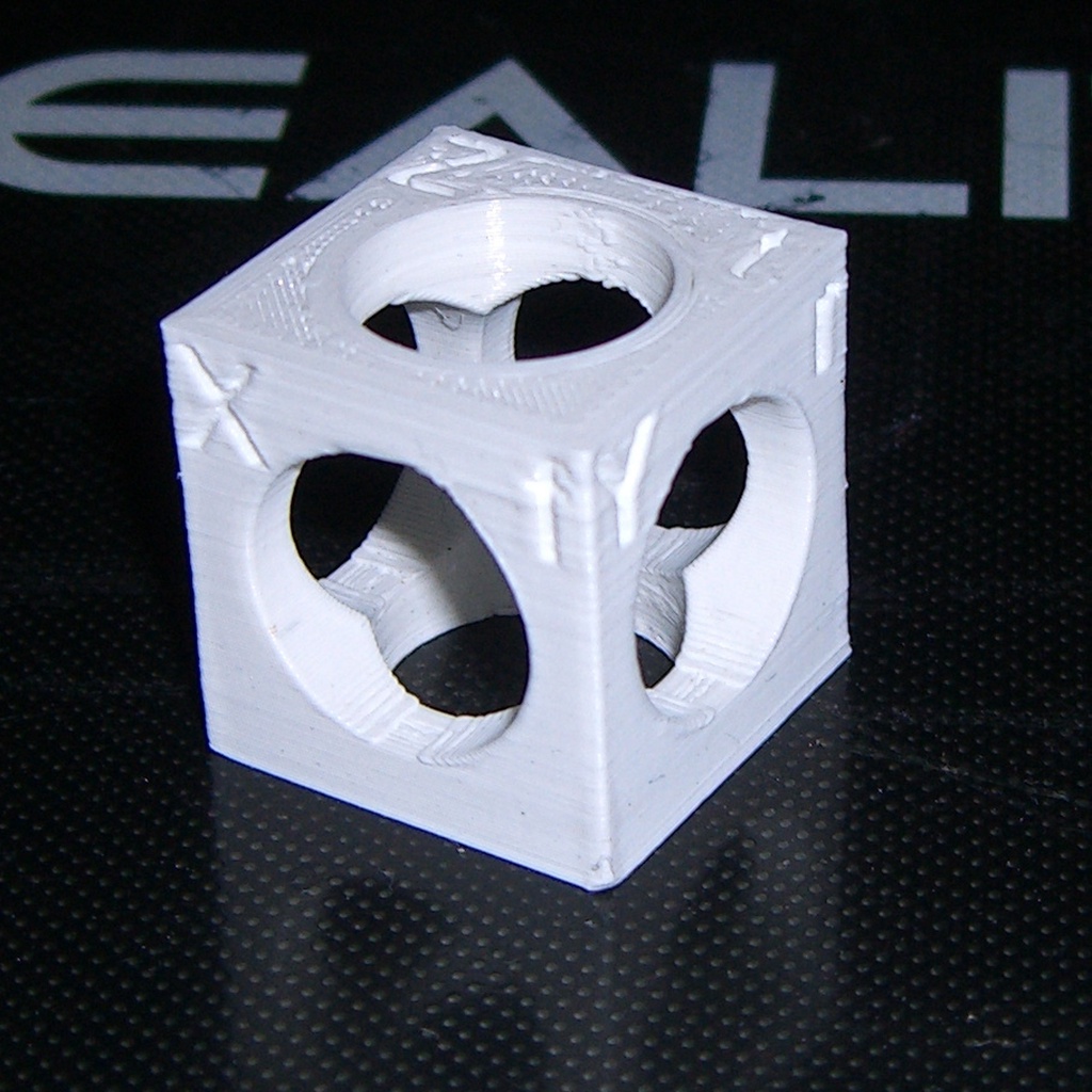 Calibration Cube 24 mm by T B A Download free STL model