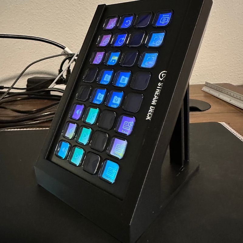 Stream Deck XL Vertical Stand by jachands | Download free STL