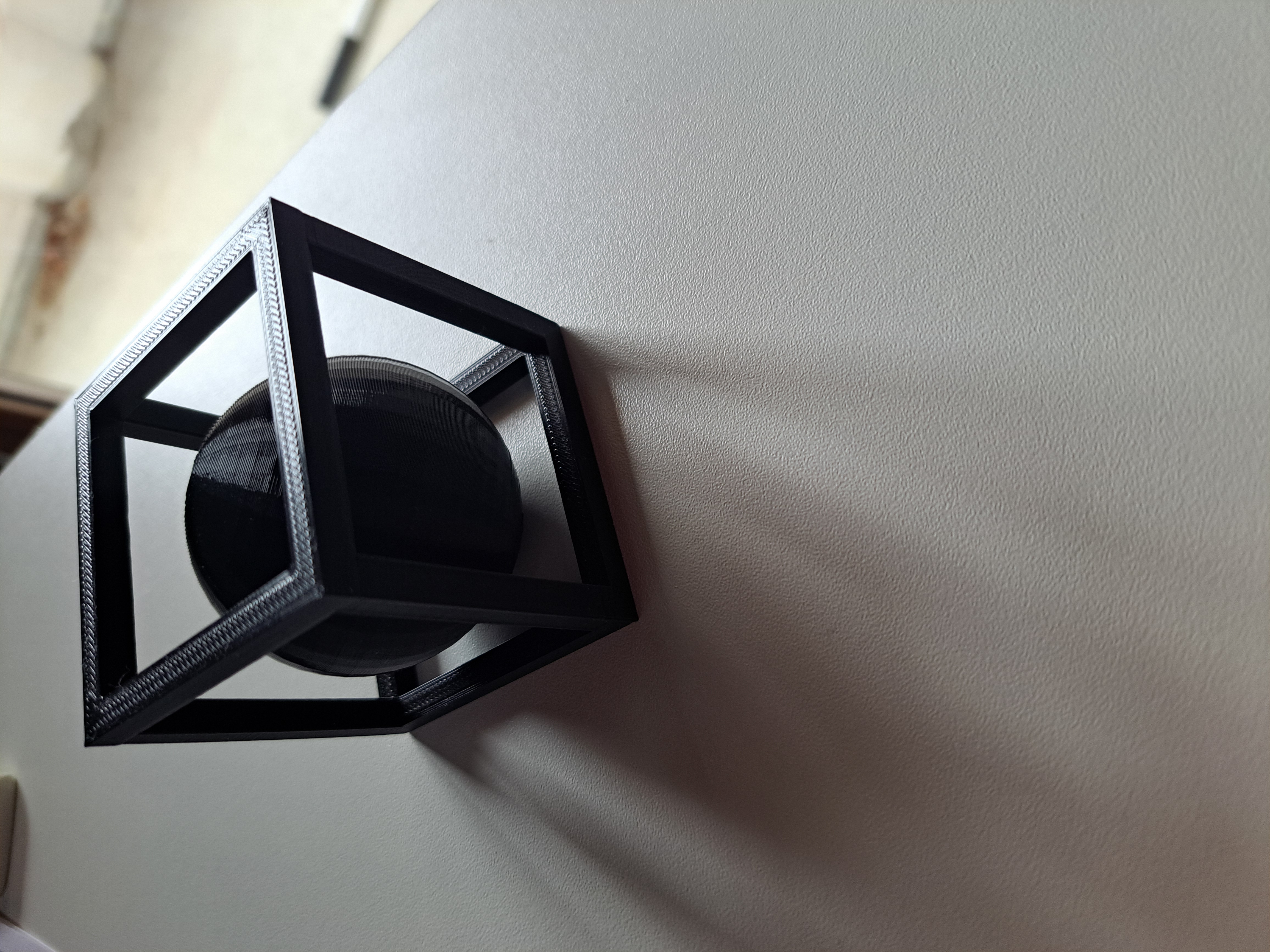Miniatura 3 do modelo 3D Impossible Box