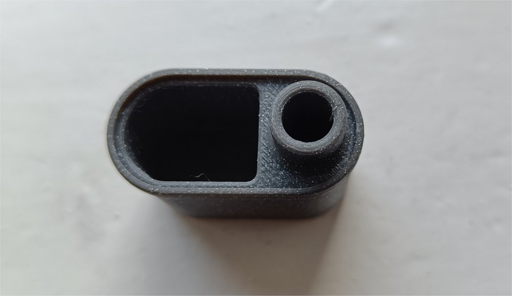 Remix of the lid to fit a modified Pinecil with LED light ring