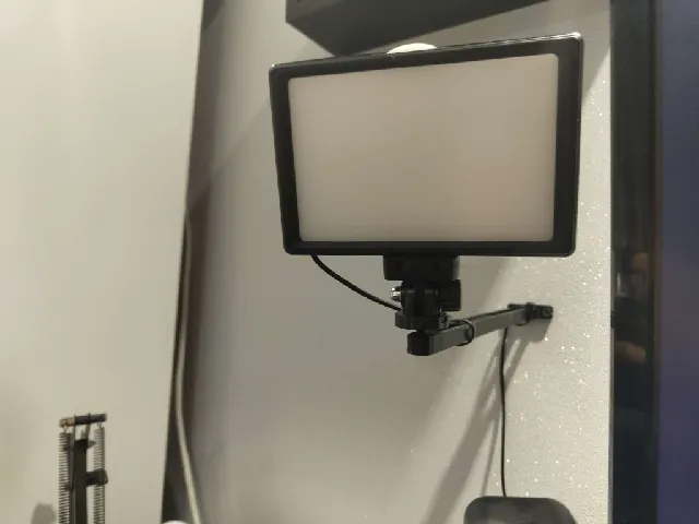 Kamera/Softbox montagearm für die Wand (23cm lang)