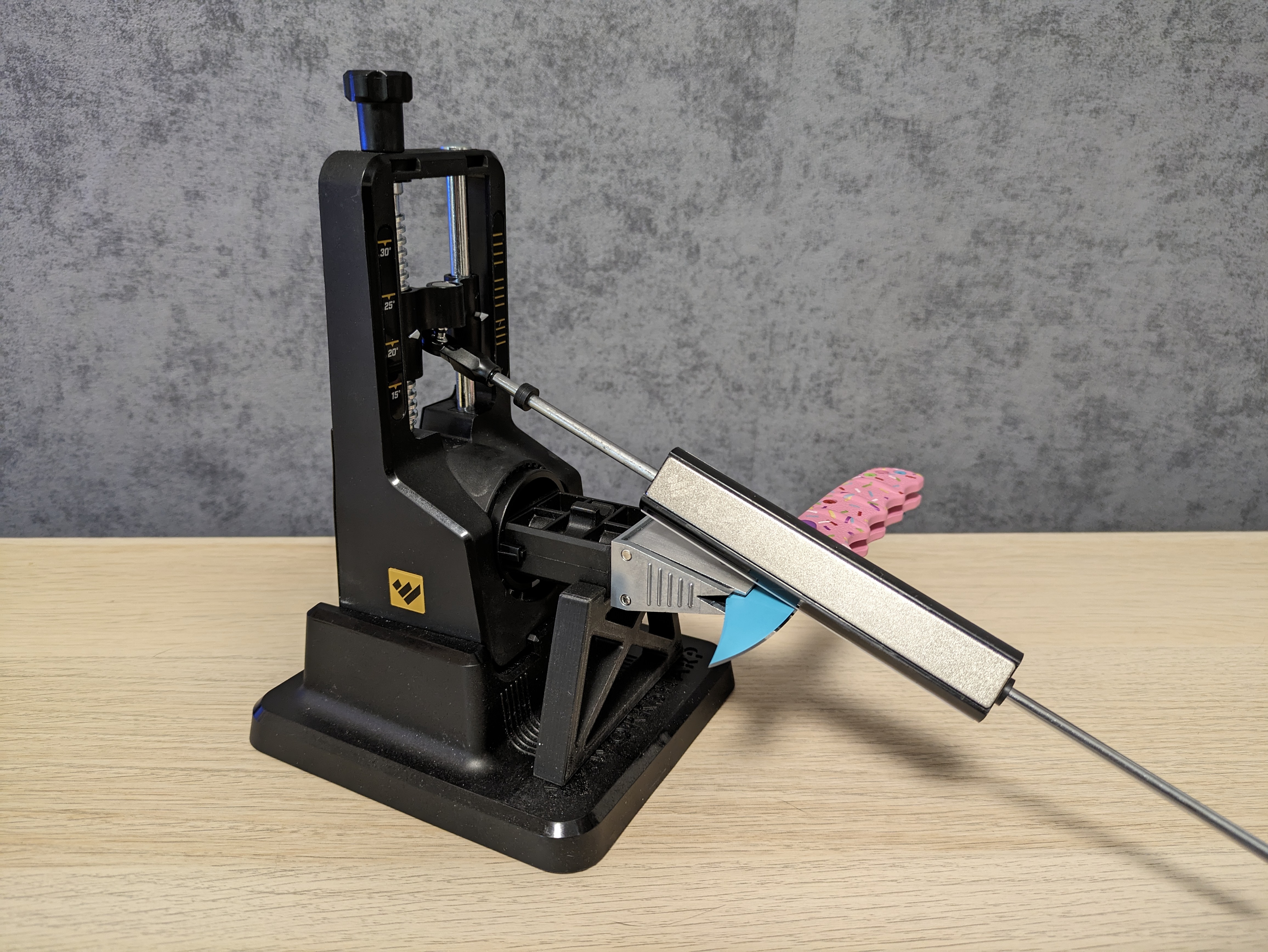 Miniatura 2 do modelo 3D WORK SHARP Precision Adjust Clamp Support