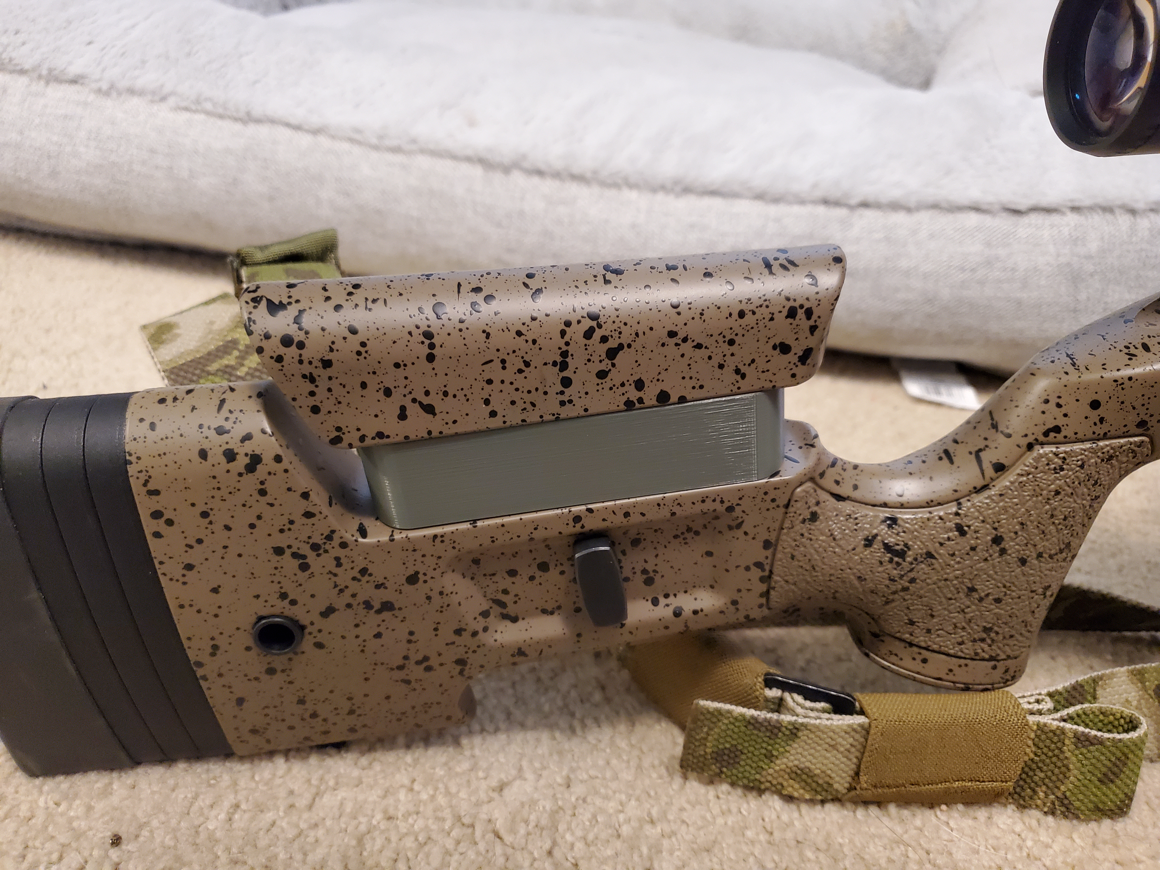 Bergera B-14 HMR cheek rest spacer.