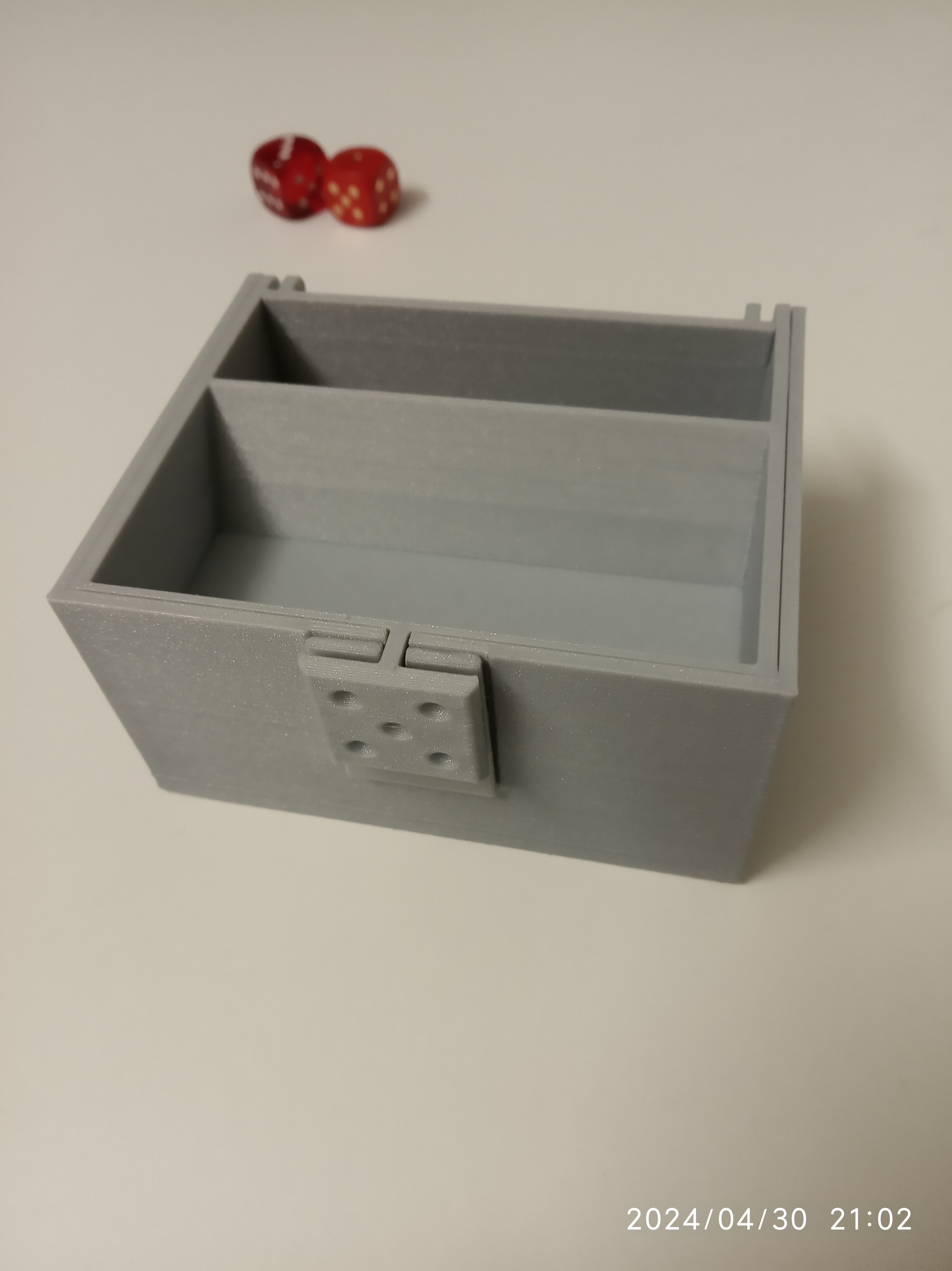 Dice Chest (compact dice tower) by Conte Slad | Download free STL model ...