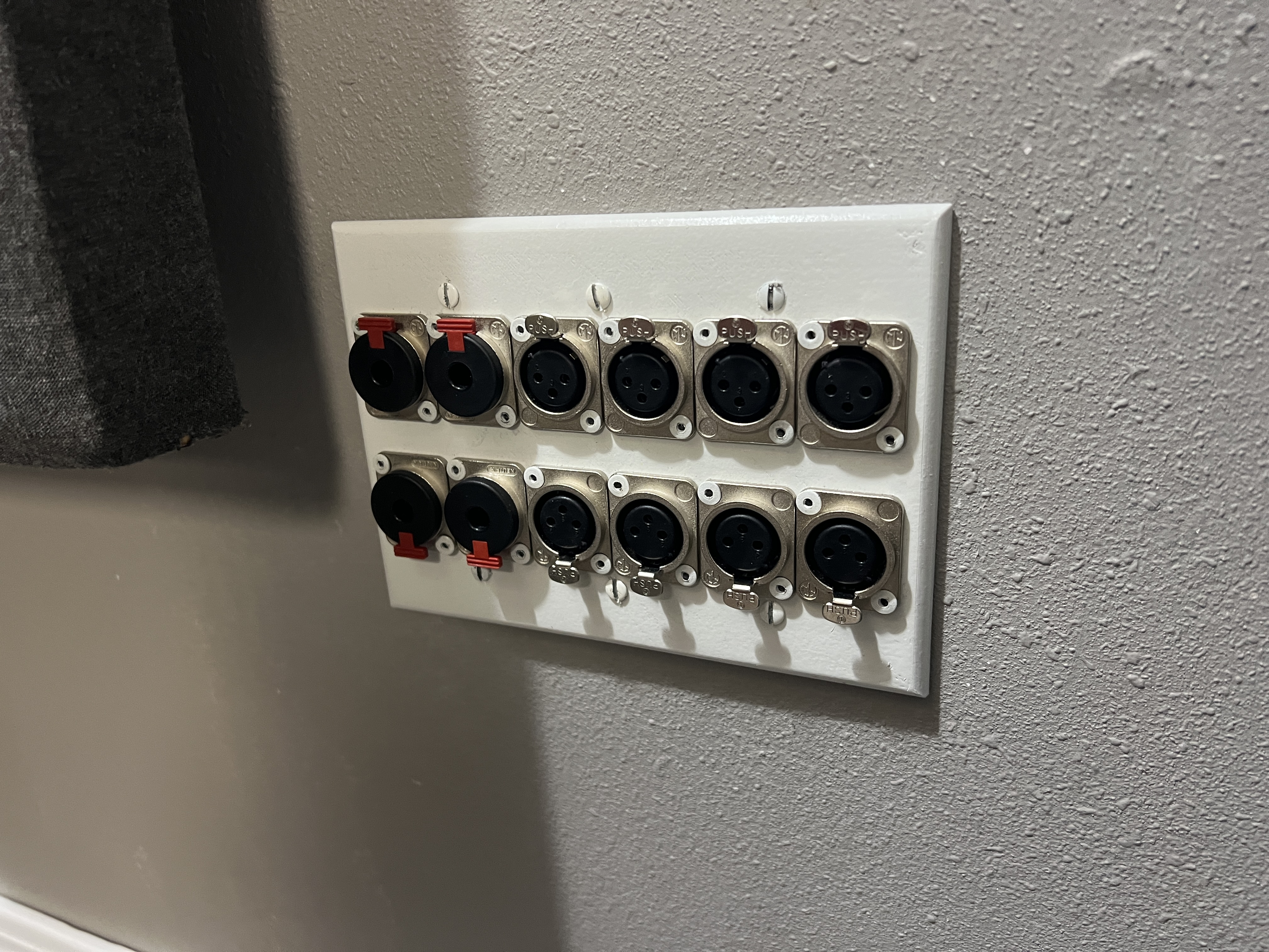 XLR TRS Studio Panel Mount Wall Plate