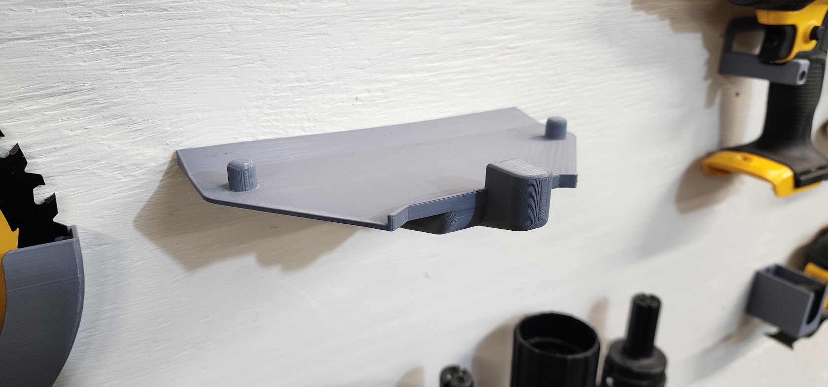 Dewalt 7 1/4 Circular Saw Hidden Wall Mount (Updated) by SubBass100 Download free STL model