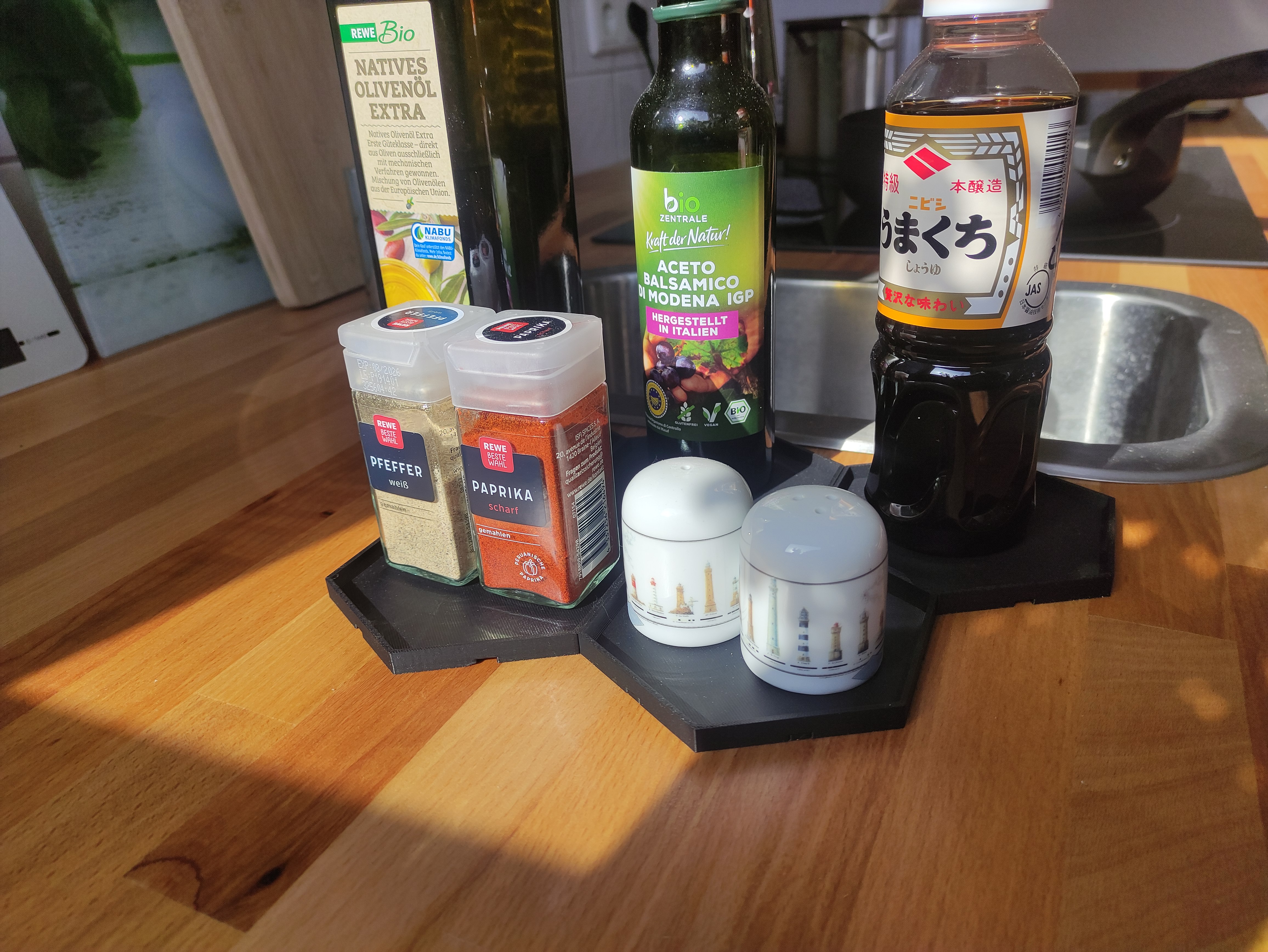 Connectable Hex Trays