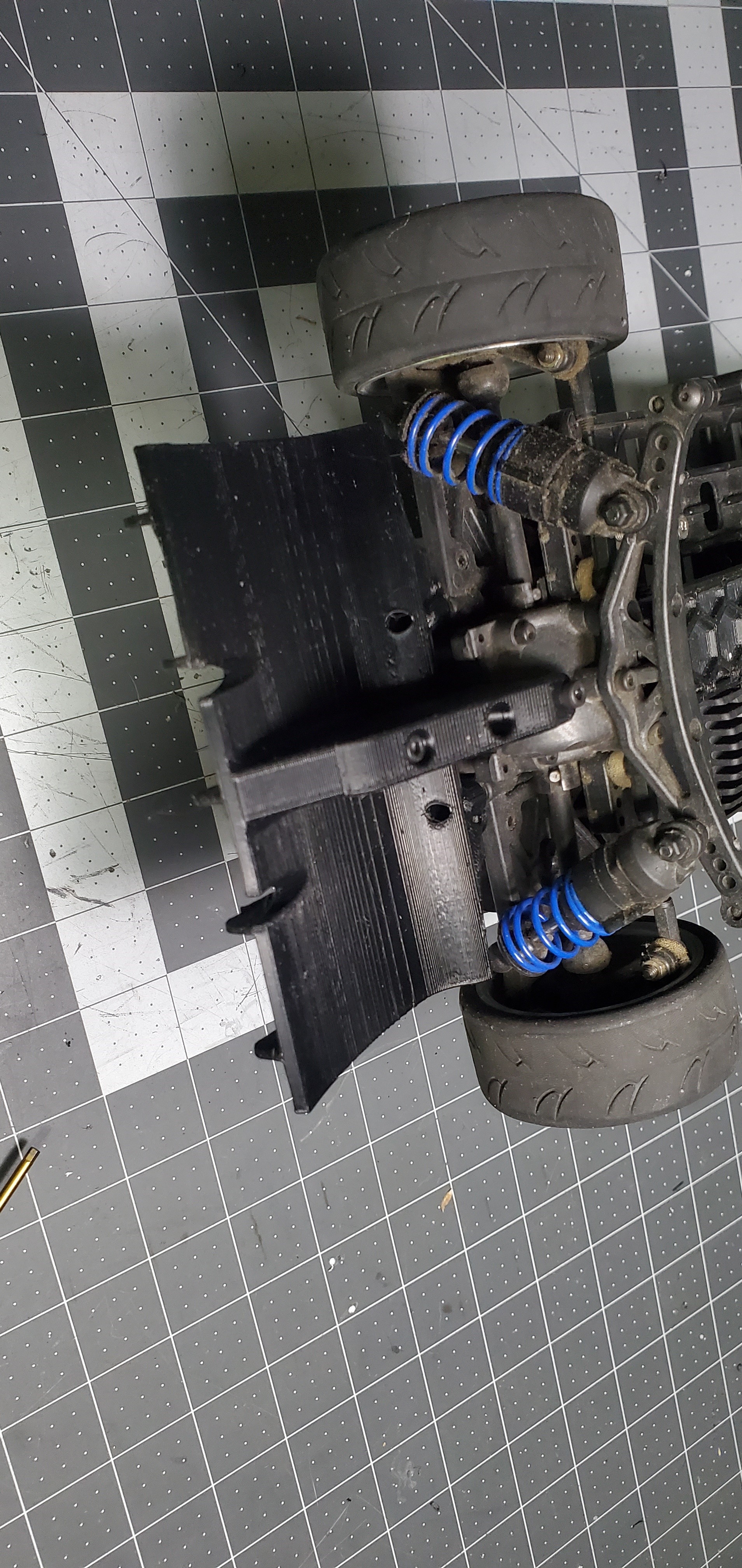 Associated tc4 Rear Suspension Lower Pivot