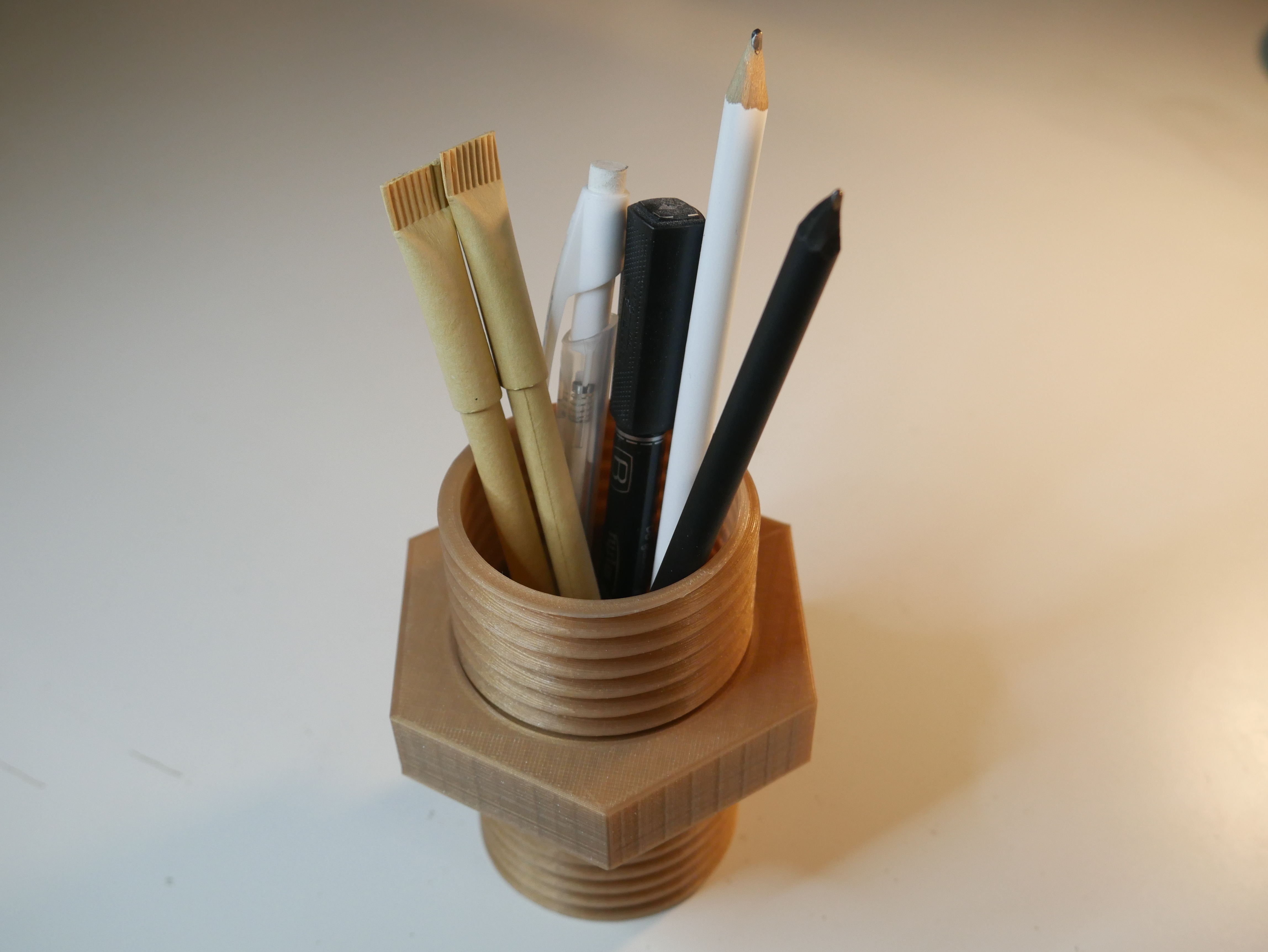 Screw and Nut Pen Holder