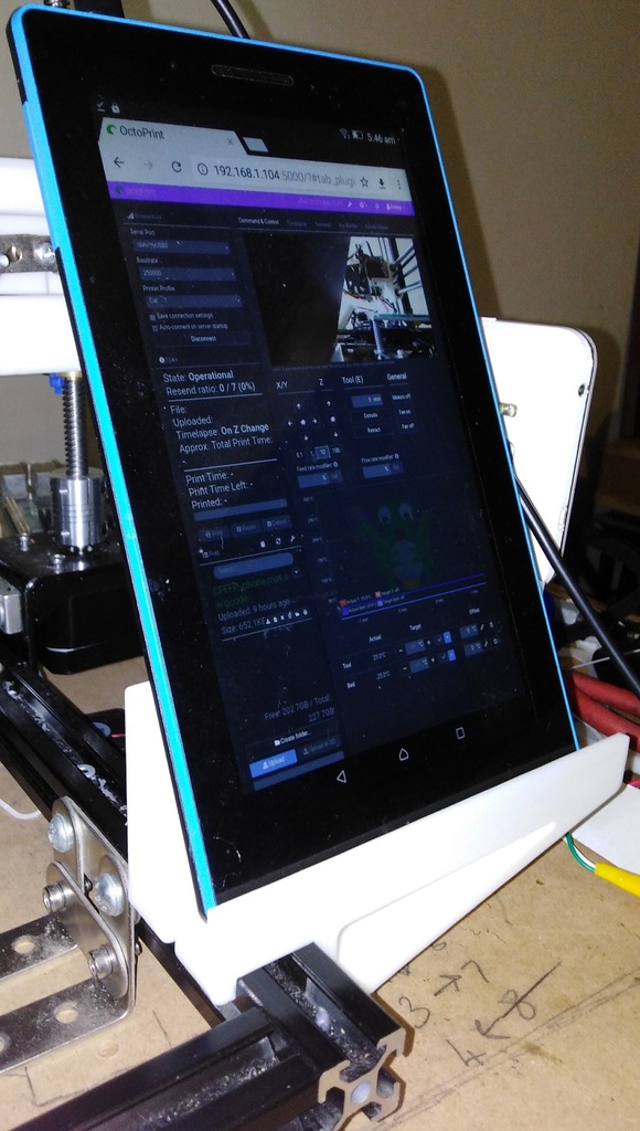 20 x 20 Tablet mount by RobKeey Download free STL model