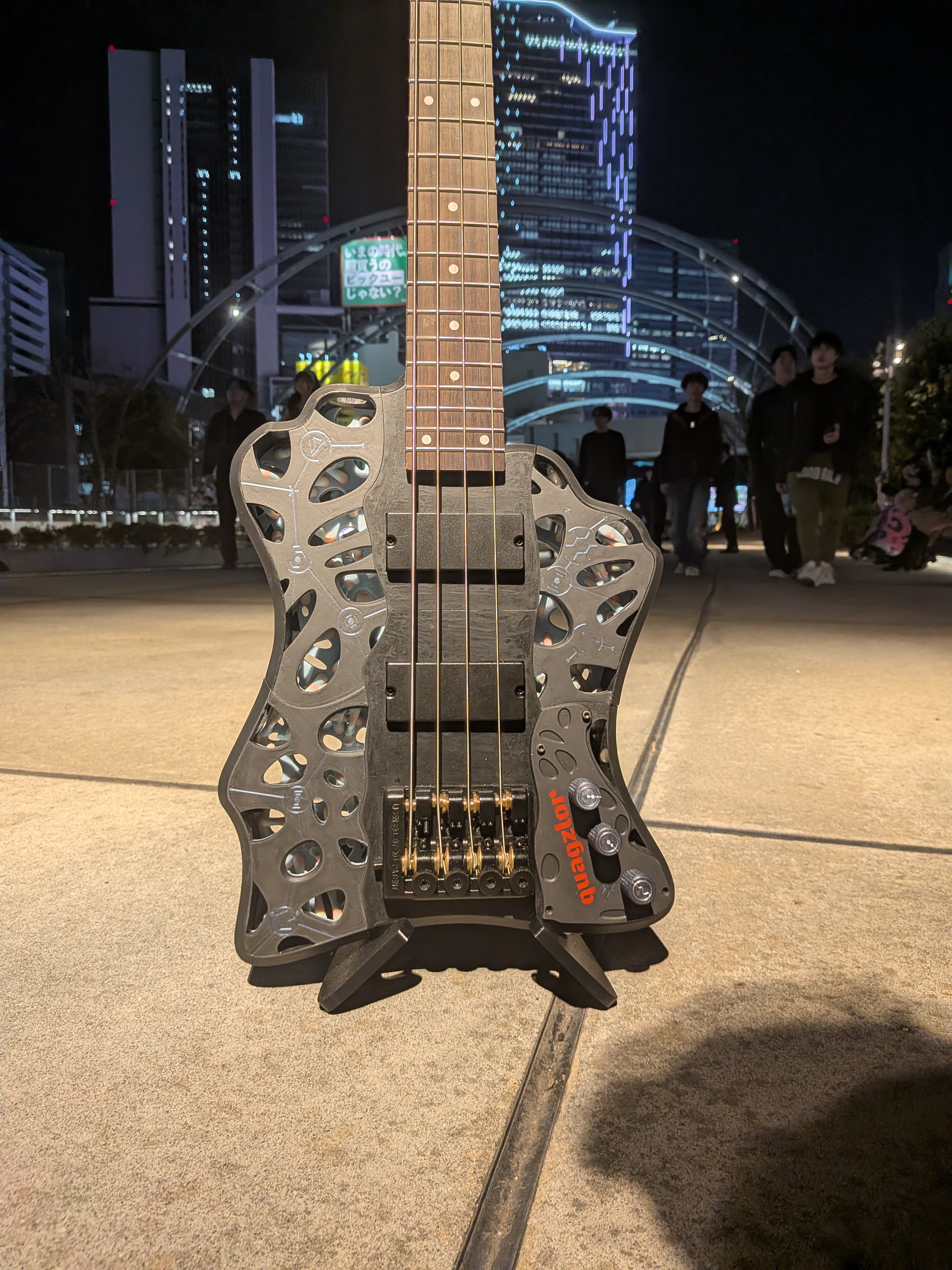 Hexcore Inspired Headless Bass Guitar