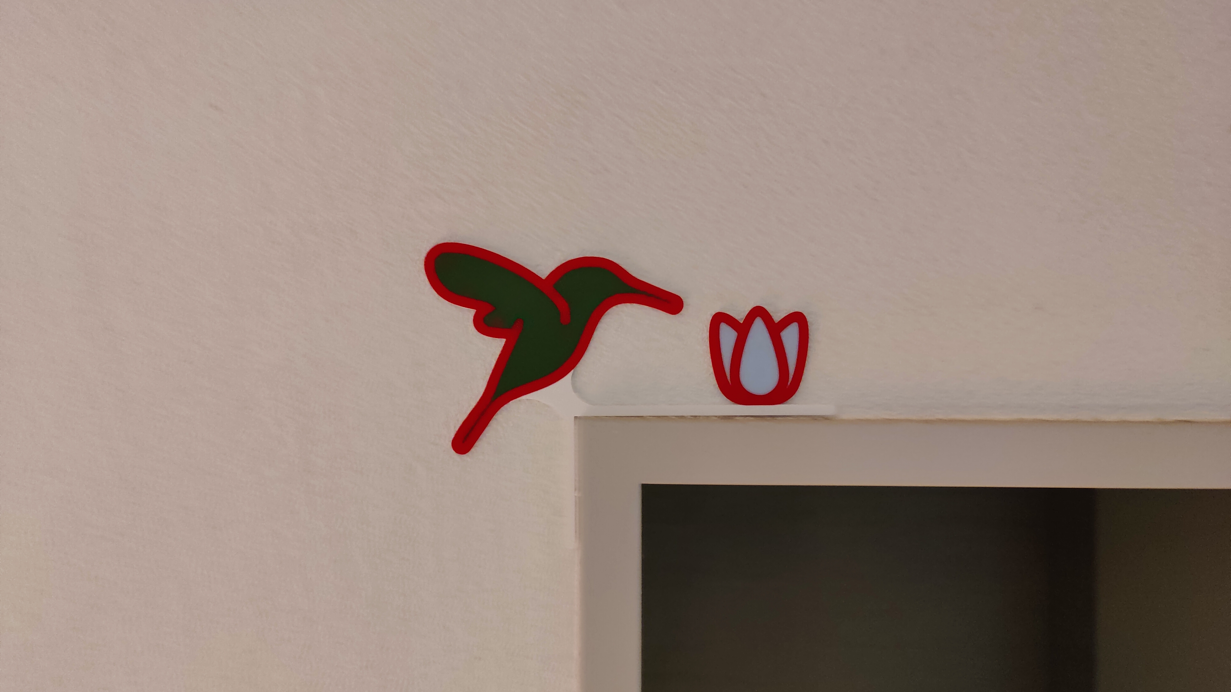 Hummingbird Door Frame Decoration
