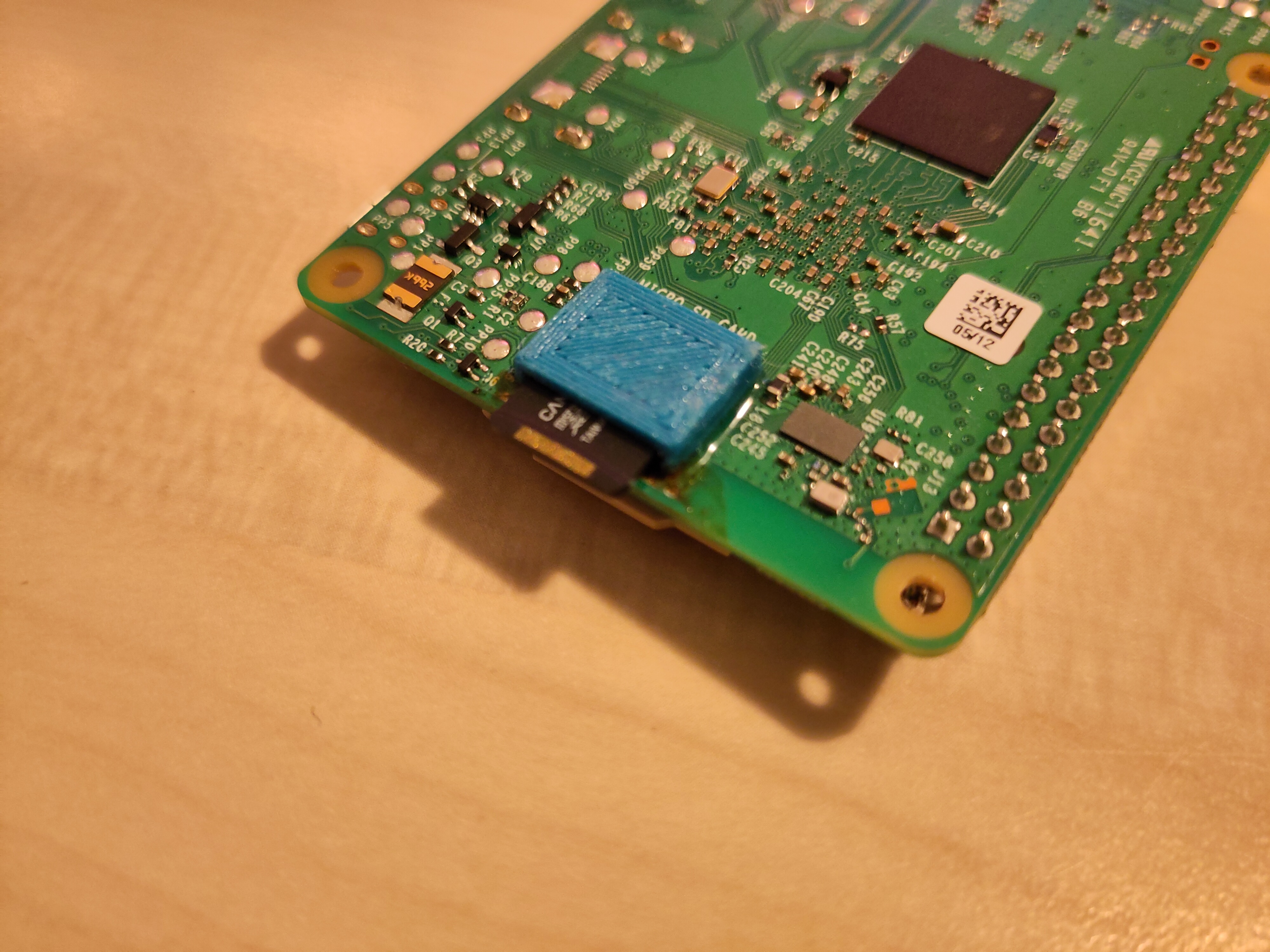 Raspberry Pi 3 SD card slot cover