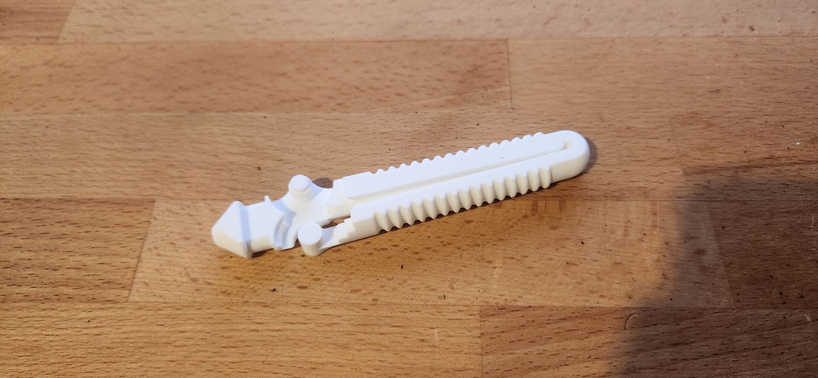 Miniatura 2 do modelo 3D Solder Scroll - No Spool