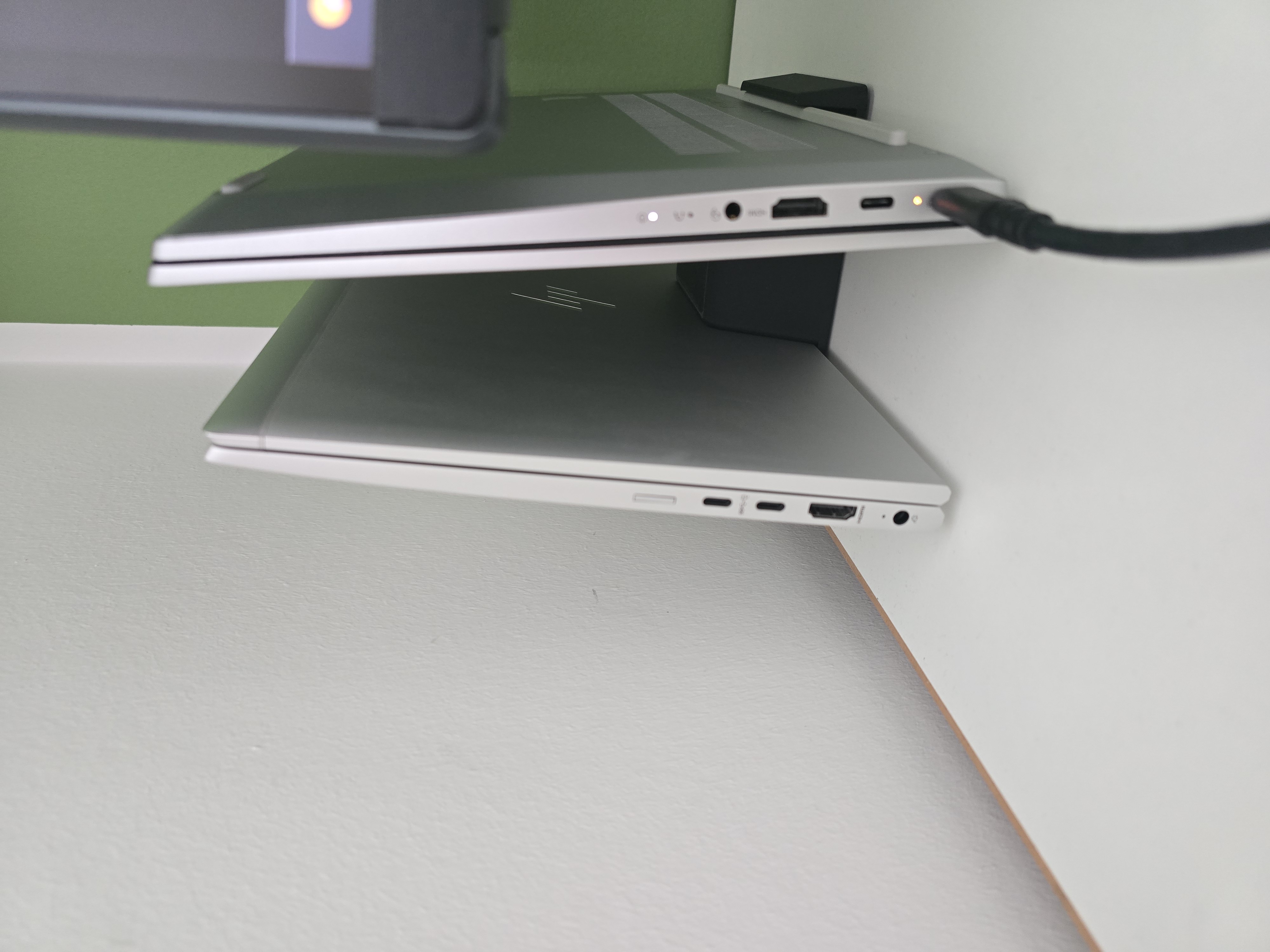Dual Laptop stand