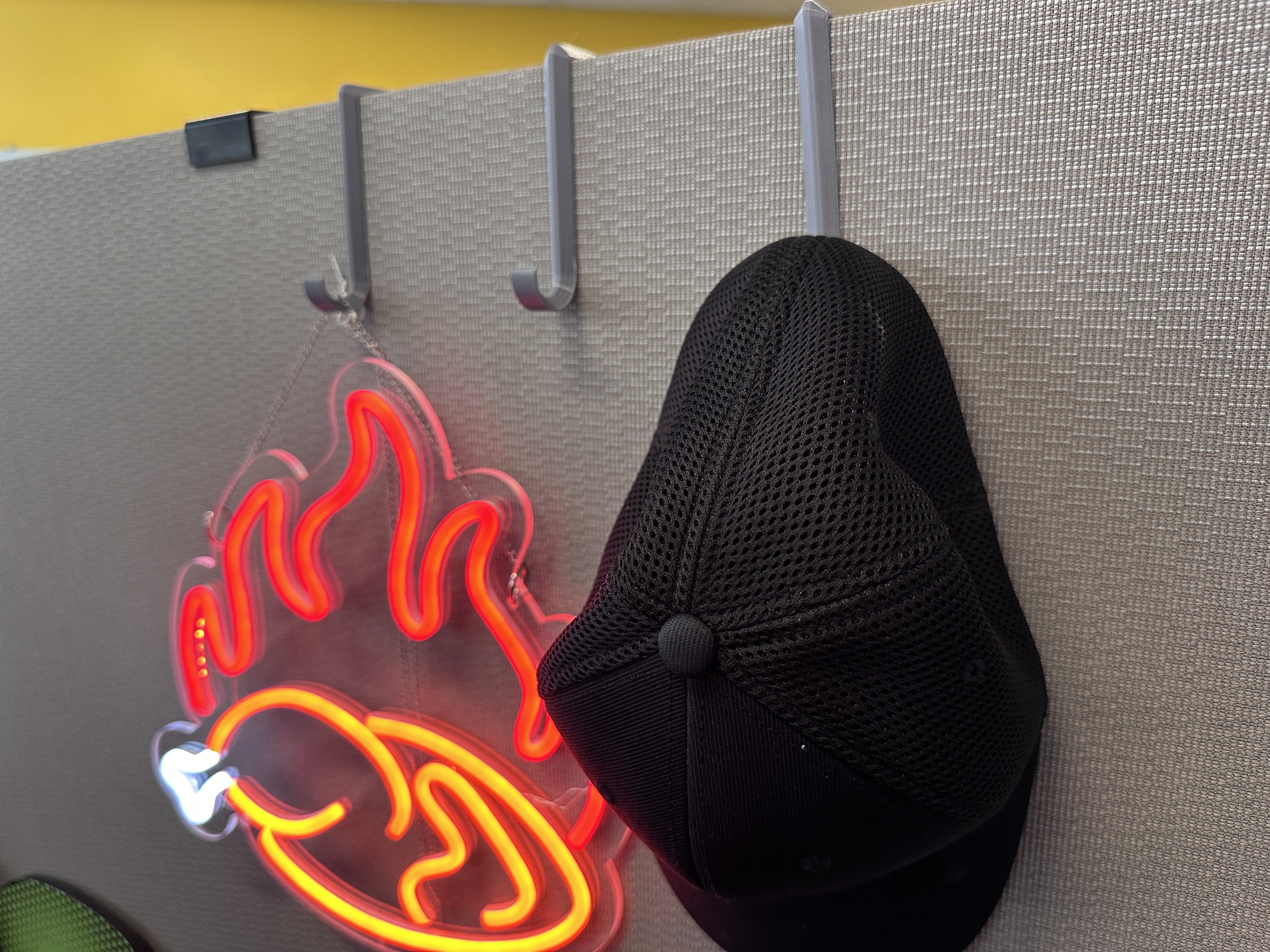 cubicle wall hanger hook