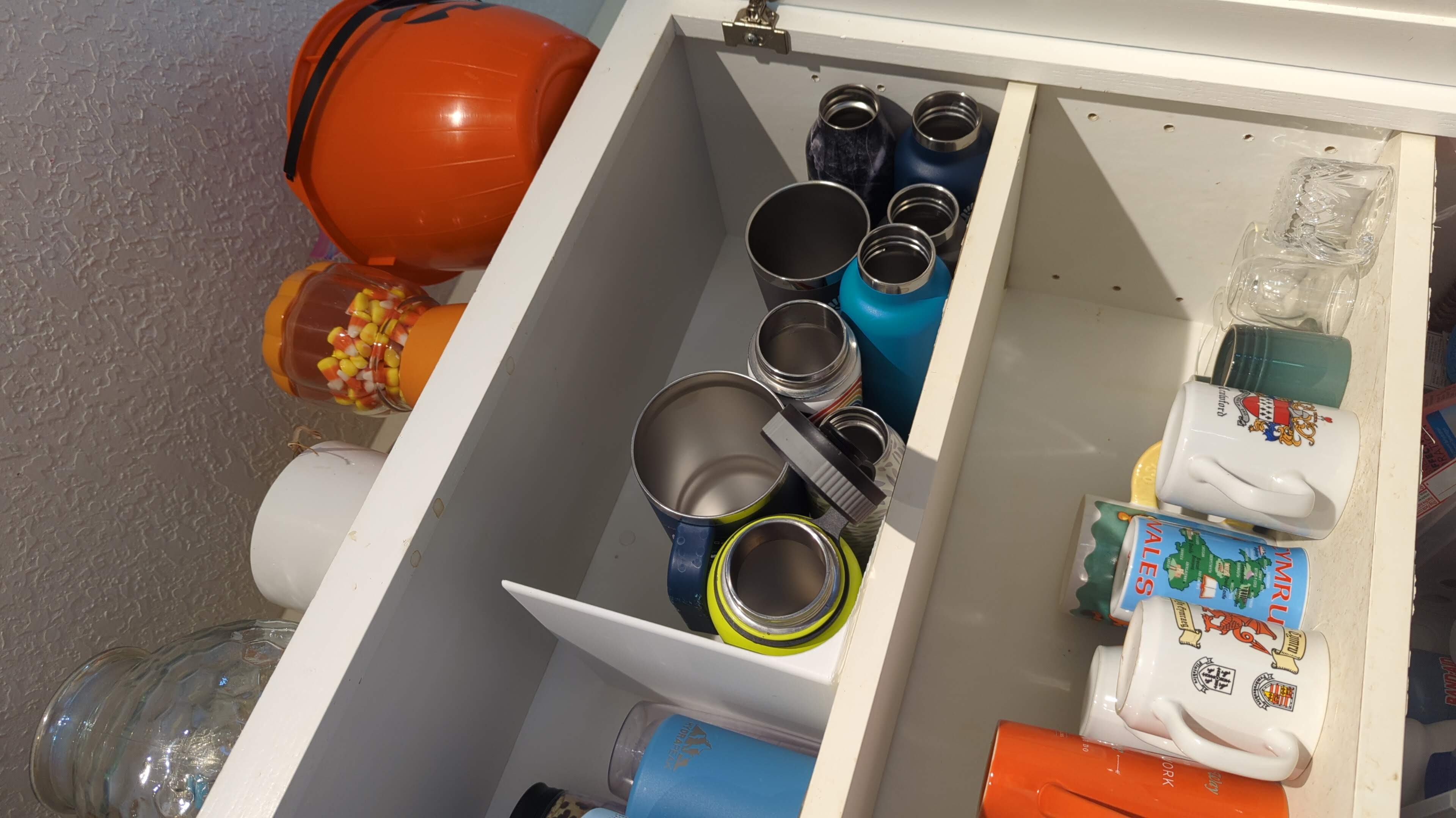 Hydro Flask Bottle Wall for Cupboards by thebrownwelsh | Download free ...