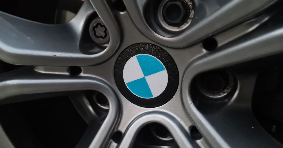 Wheel center cap 57mm (BMW + ...) by kju | Download free STL model ...