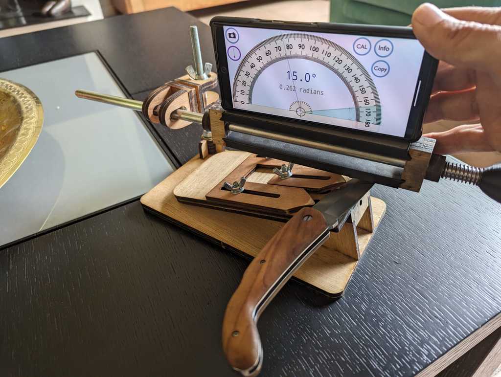 laser cut knife and scissors sharpener (version 2) — miniatura 3