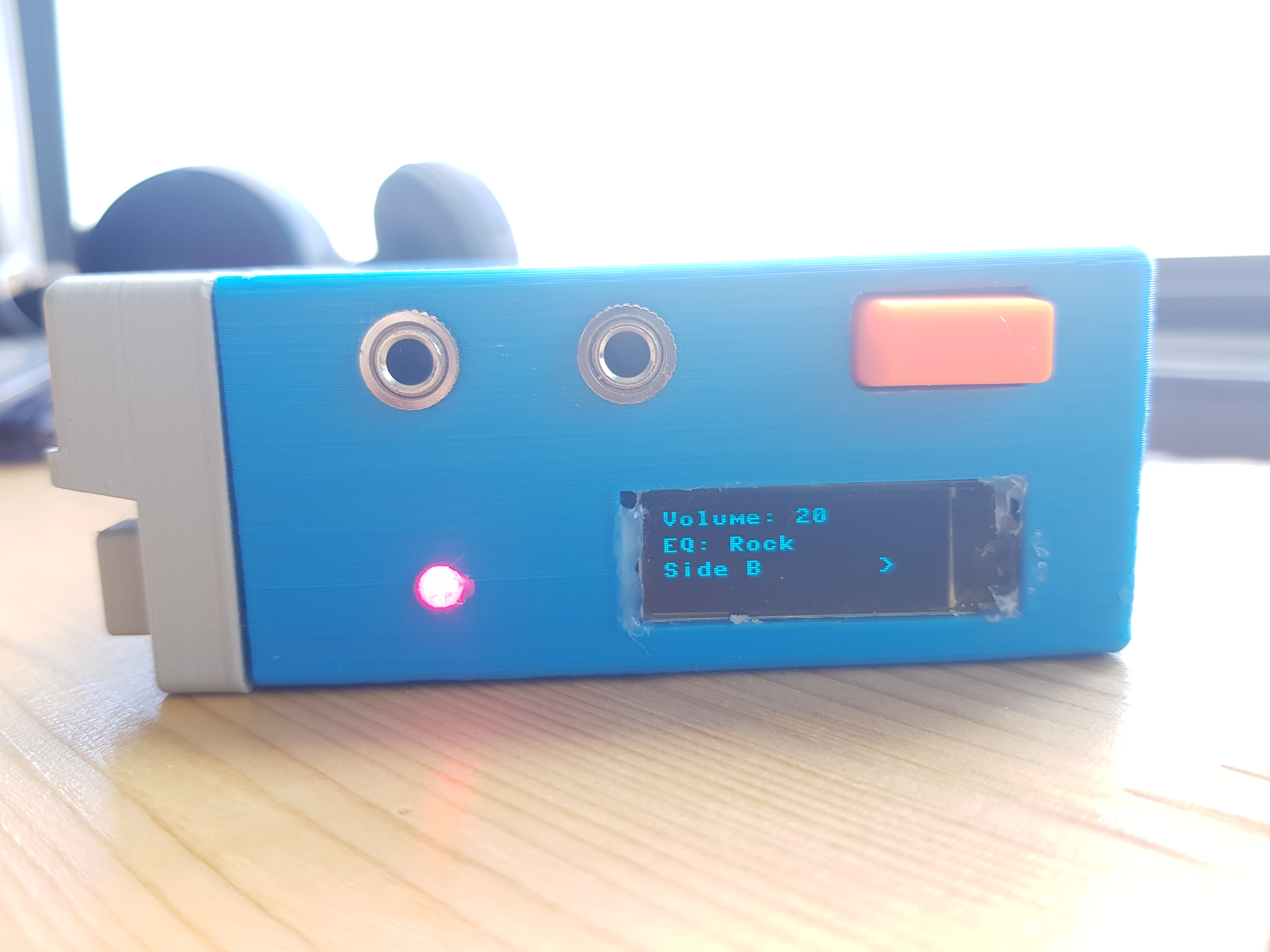 Miniatura 5 do modelo 3D Walkman inspired MP3 player