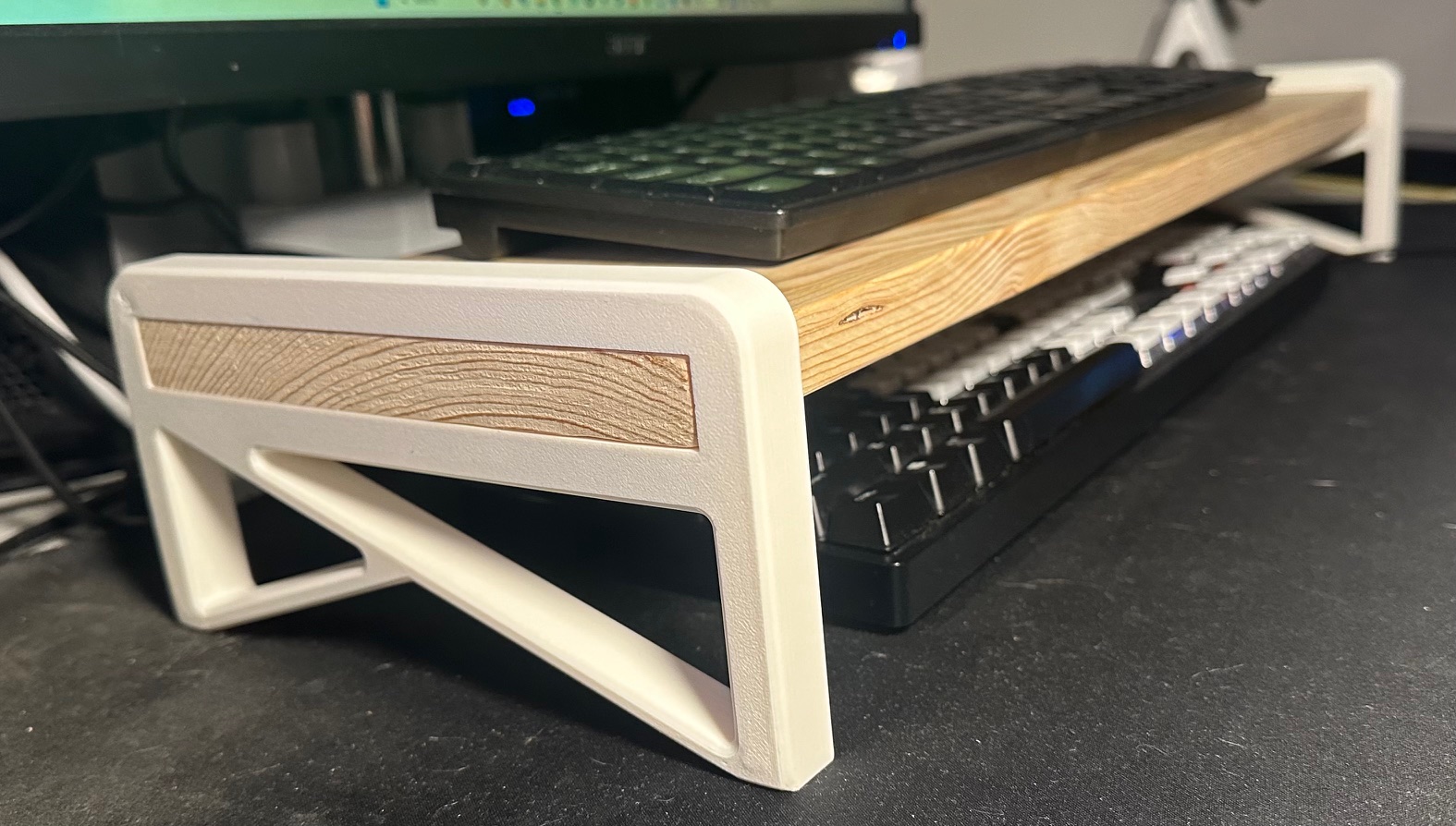 Keyboard / Monitor Riser Bracket by Lex | Download free STL model ...