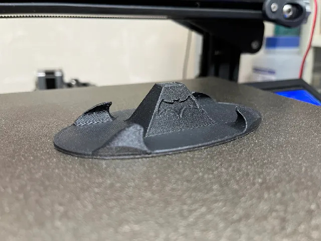 Multi-Angle Cell Phone Stand v4