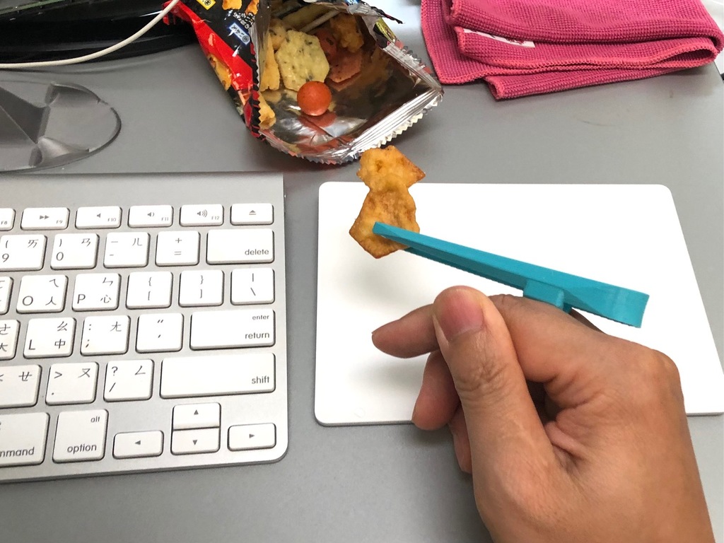 Miniatura 2 do modelo 3D Chipsticks v2