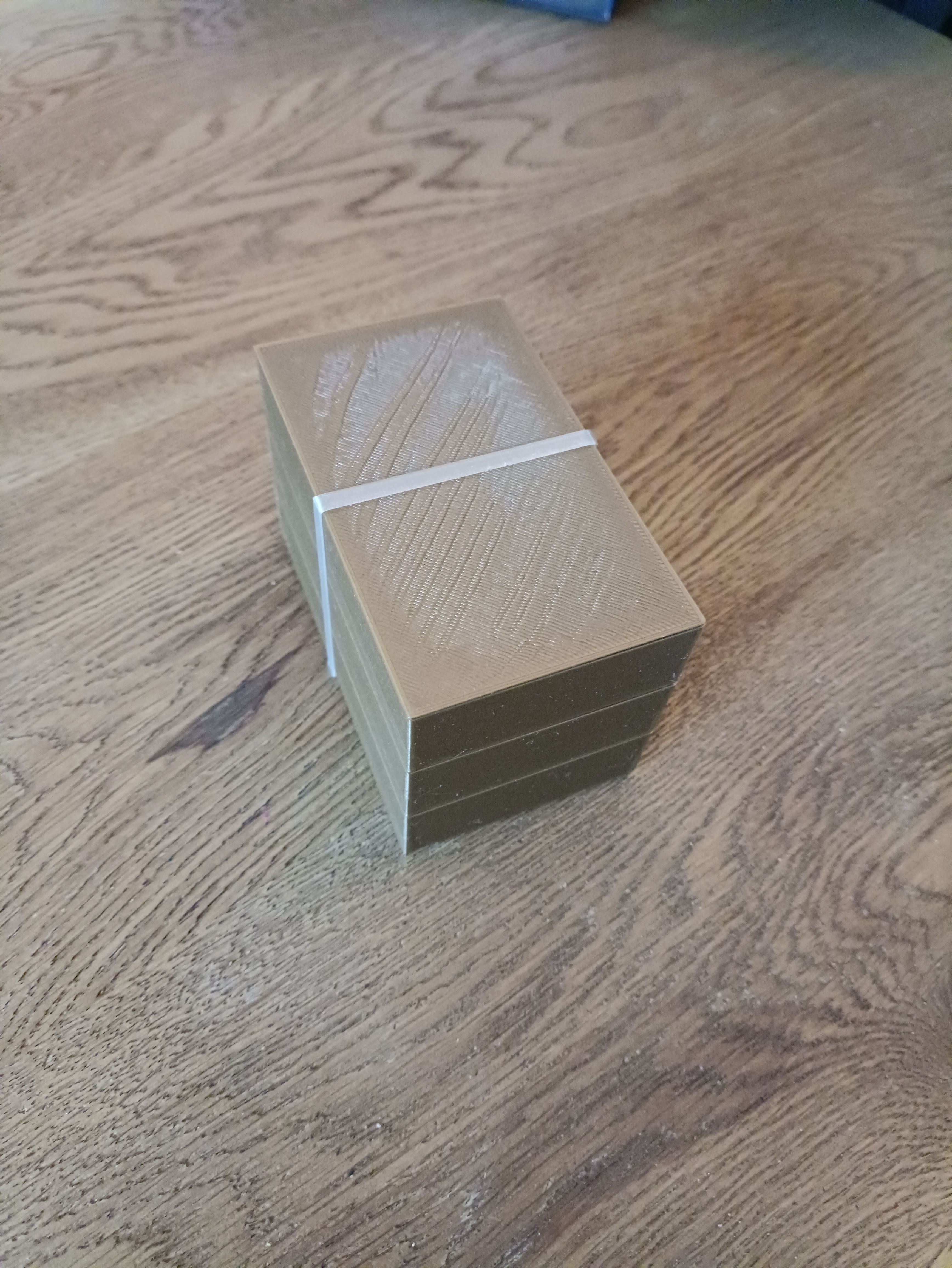 Miniatura 2 do modelo 3D Stackable Boardgame Token Boxes