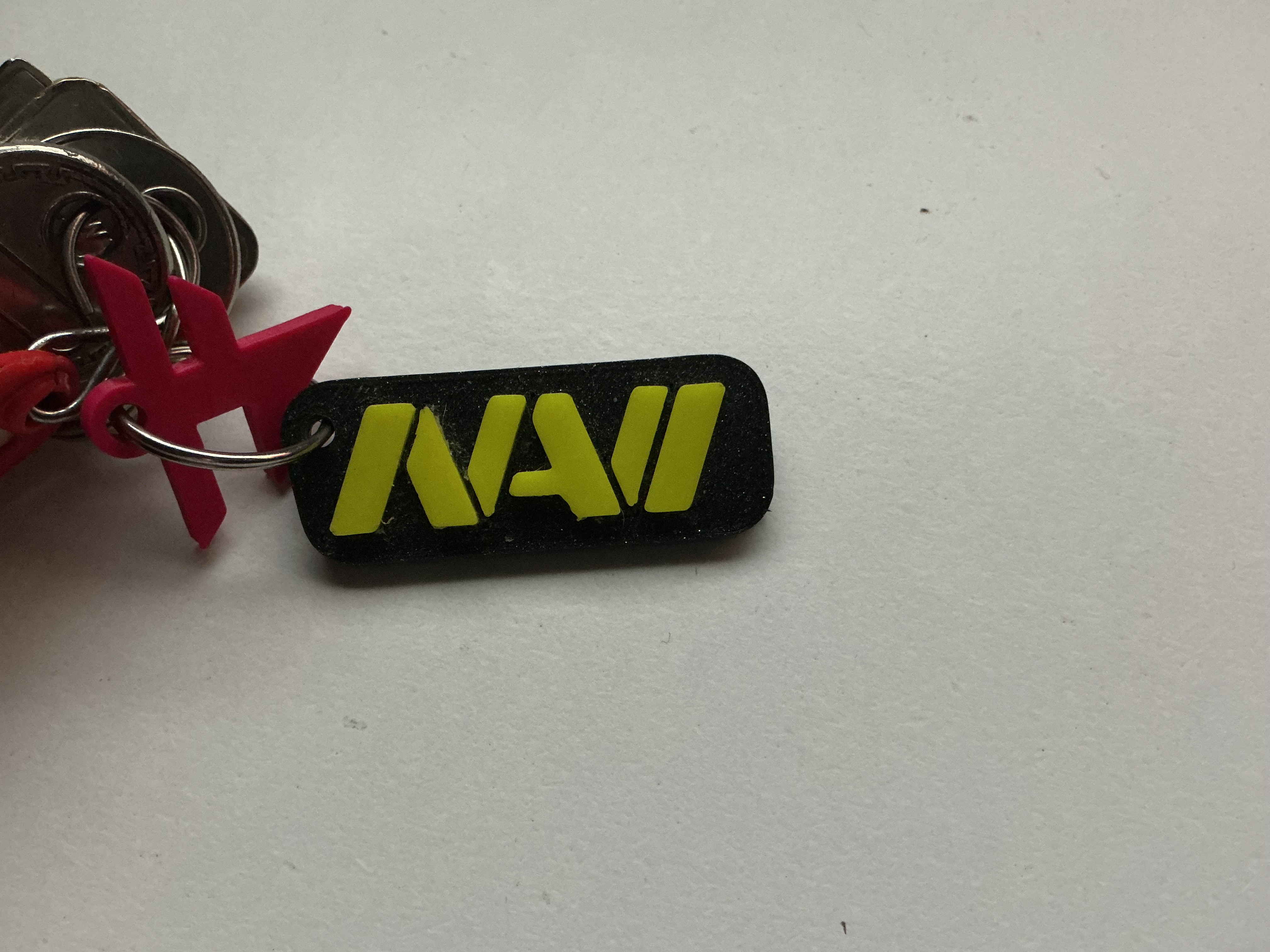 NAVI keychain (multicolor) — thumbnail 2