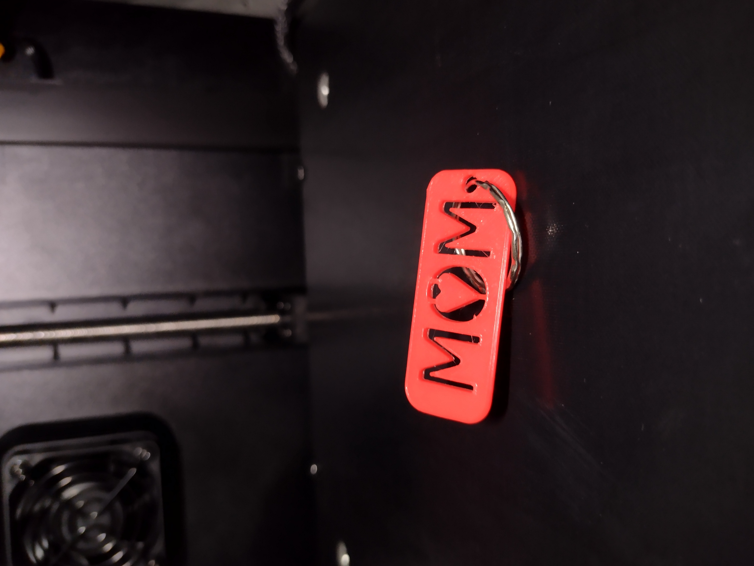 Miniatura 5 do modelo 3D Mom Keyring