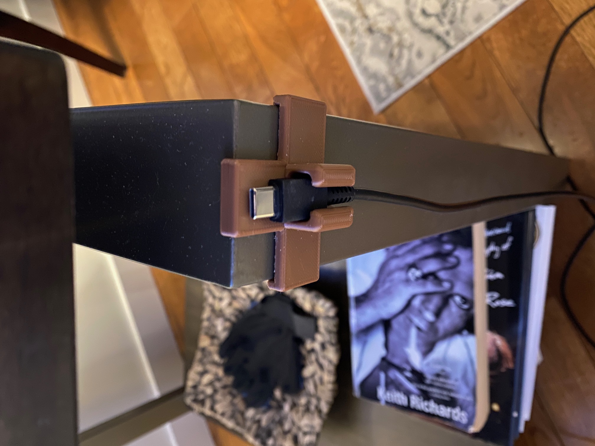 USB - c holder