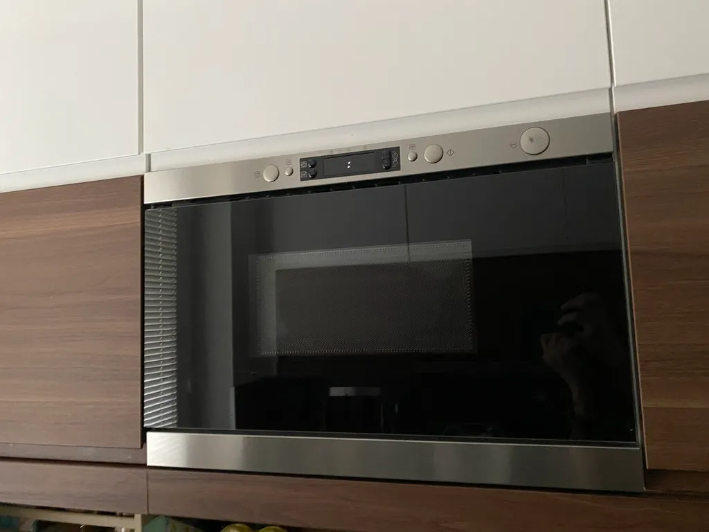 Ikea whirlpool microwave discount