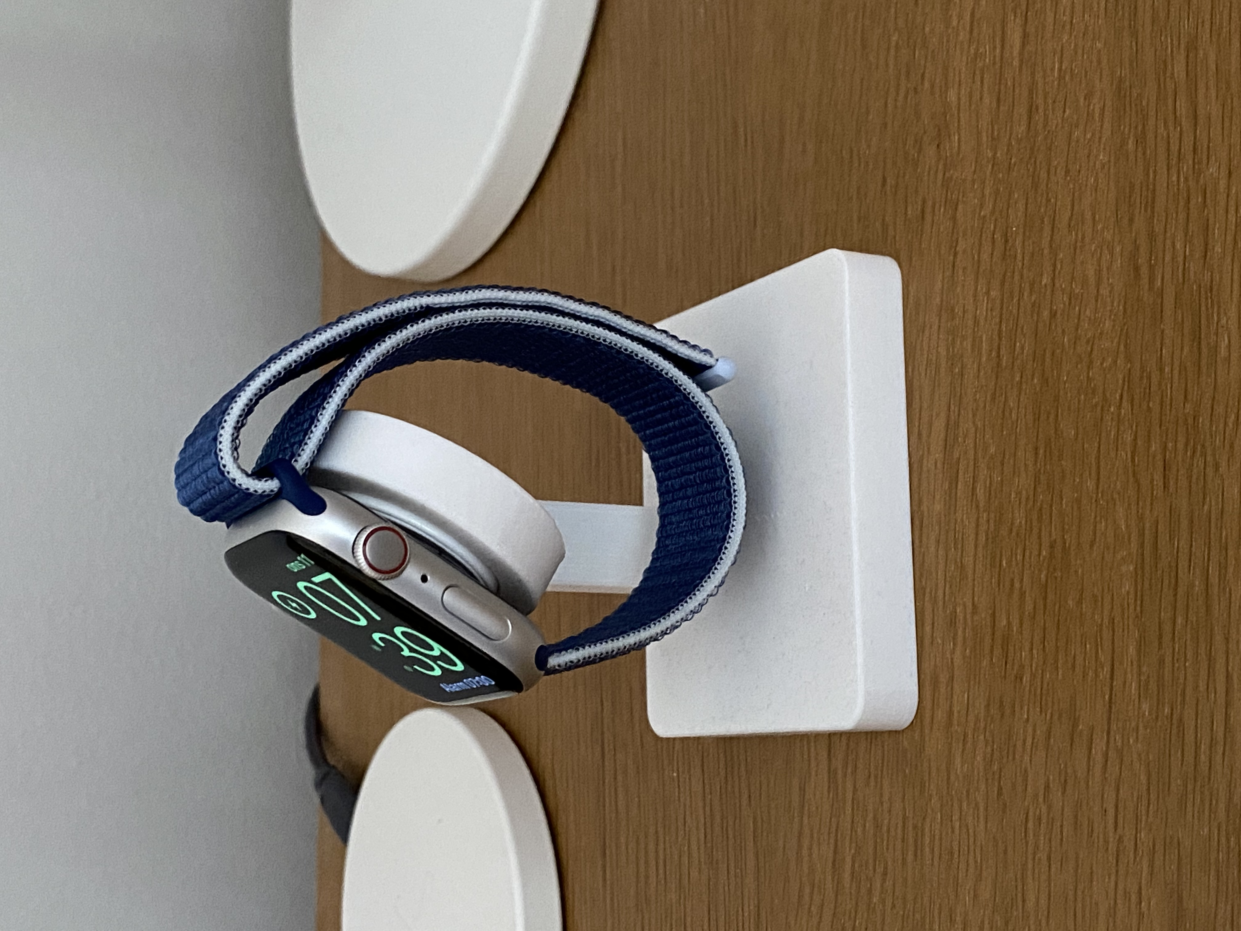 Apple Watch Nightstand 3D model thumbnail