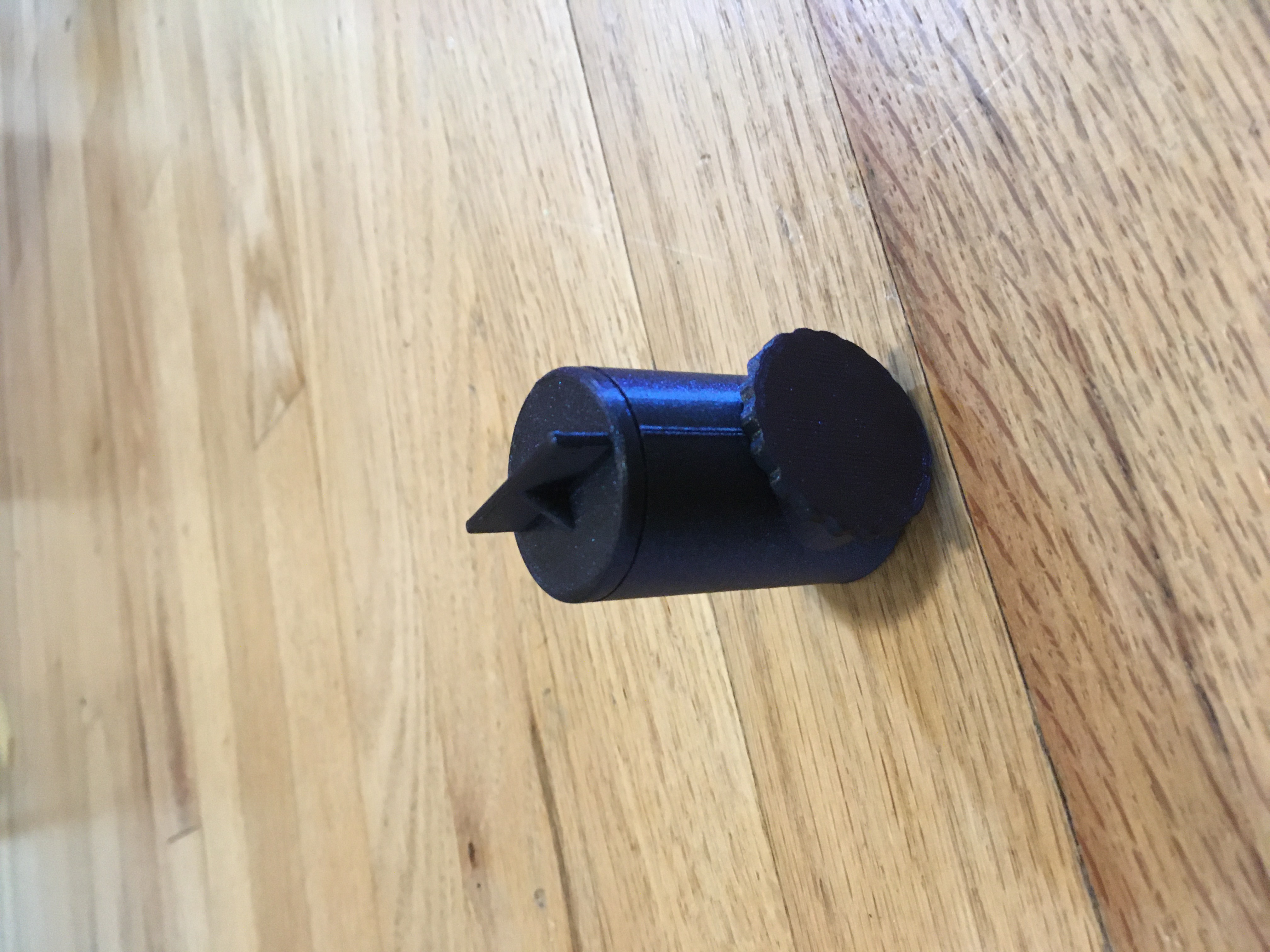 Miniatura 2 do modelo 3D Compact Dice Tower/Container