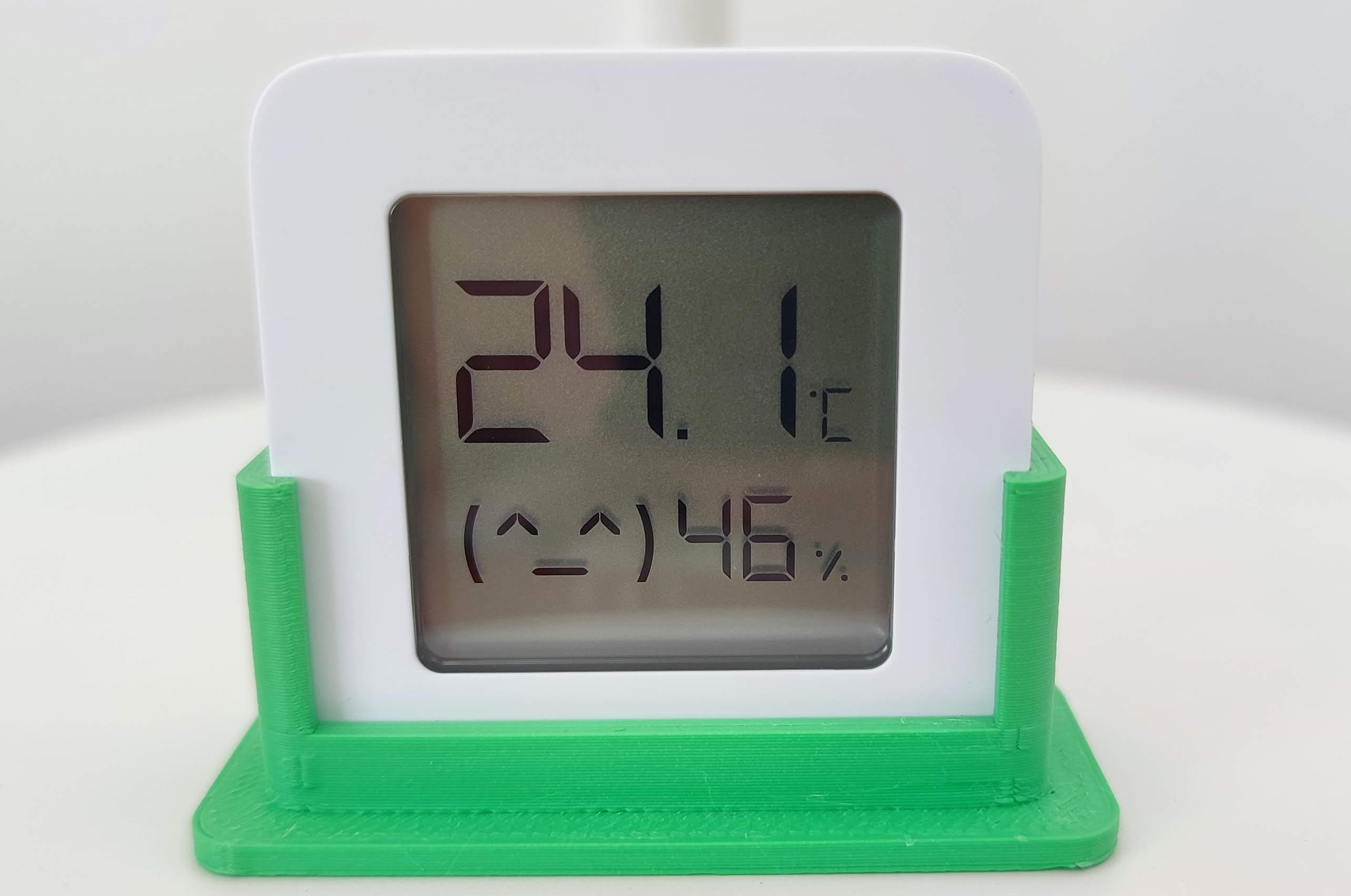 Xiaomi temperature and humidity sensor stands by leigh williams