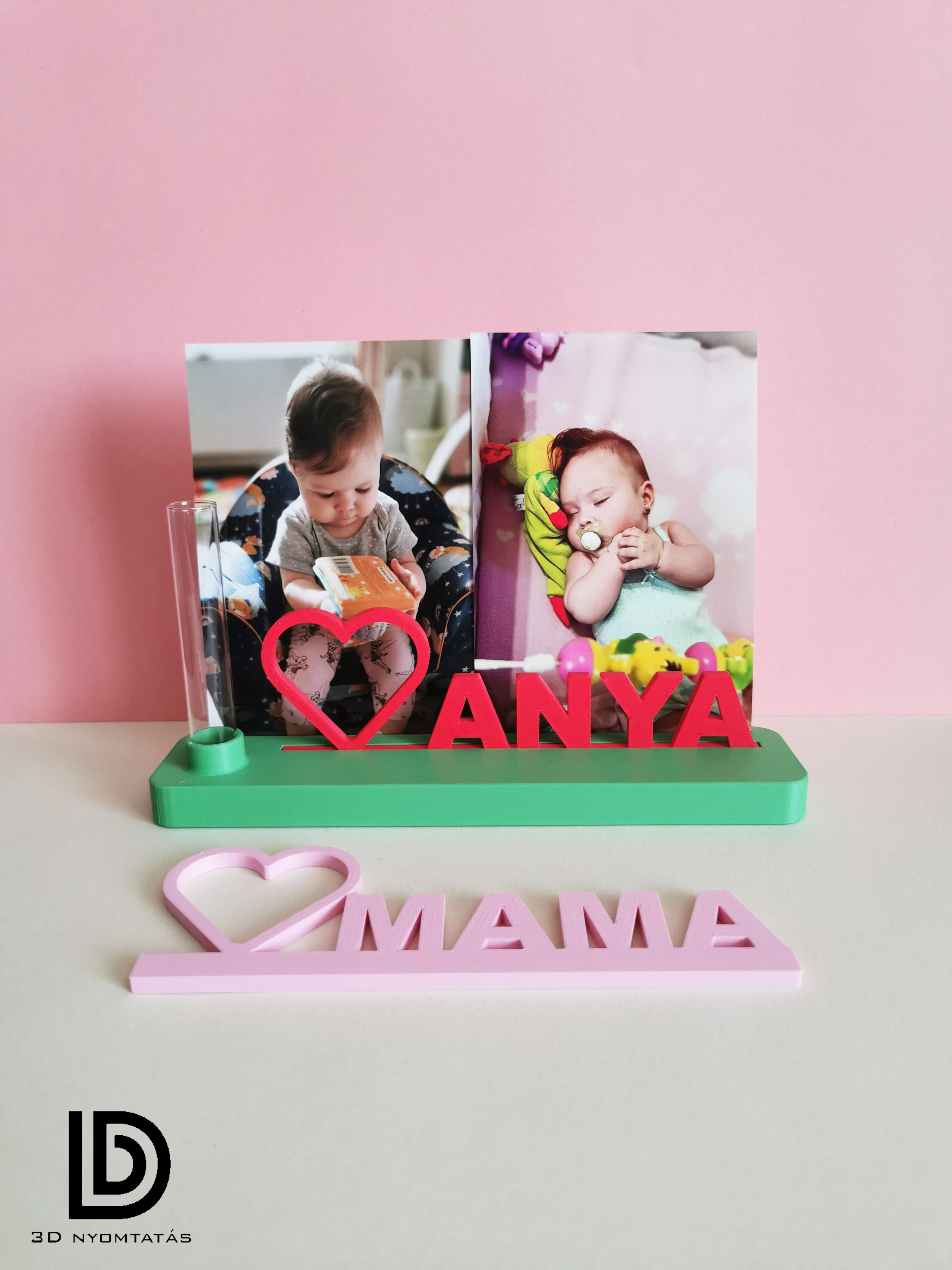 Photo holder and vase decor