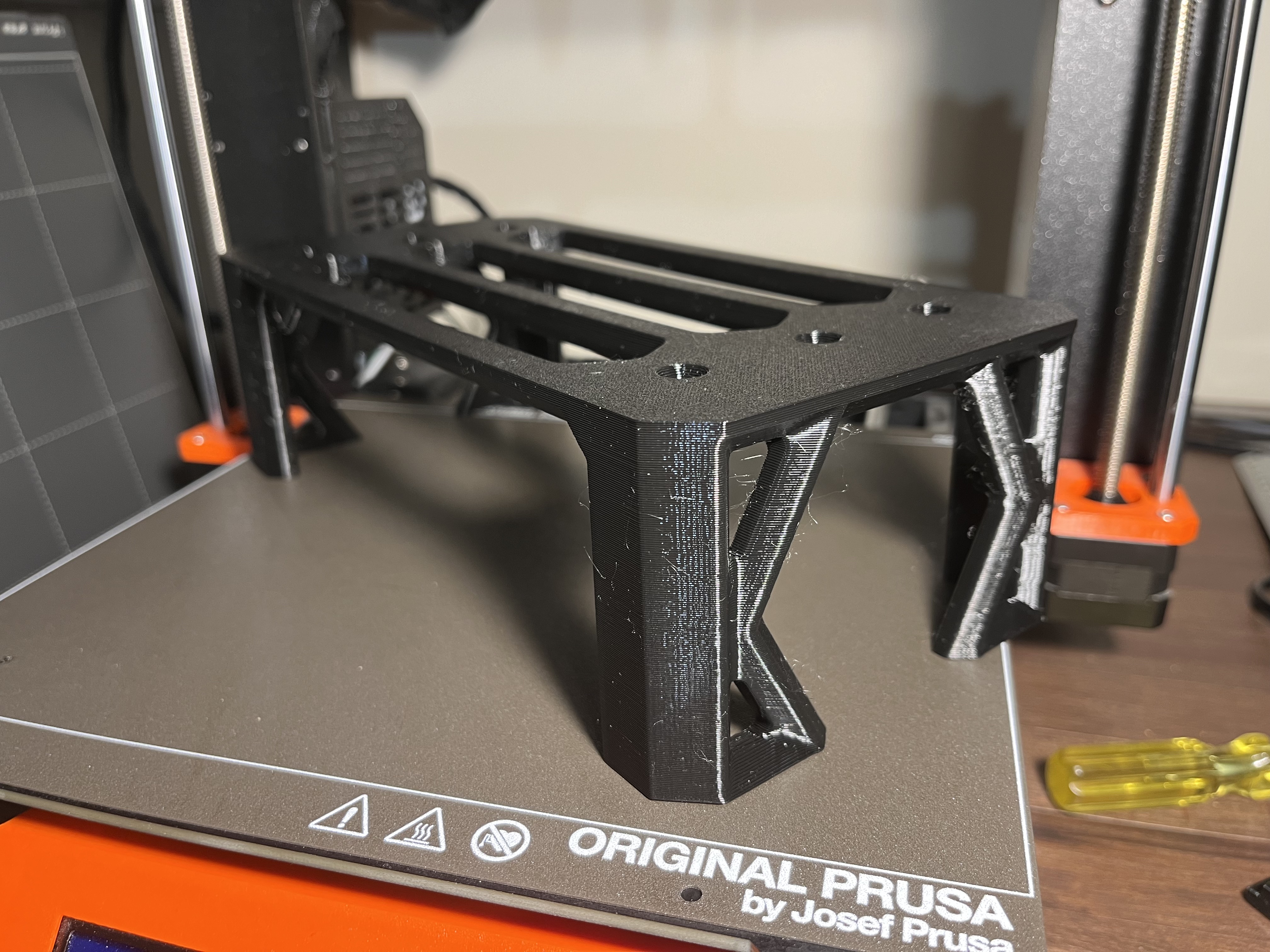 Miniatura 3 do modelo 3D PC Stand