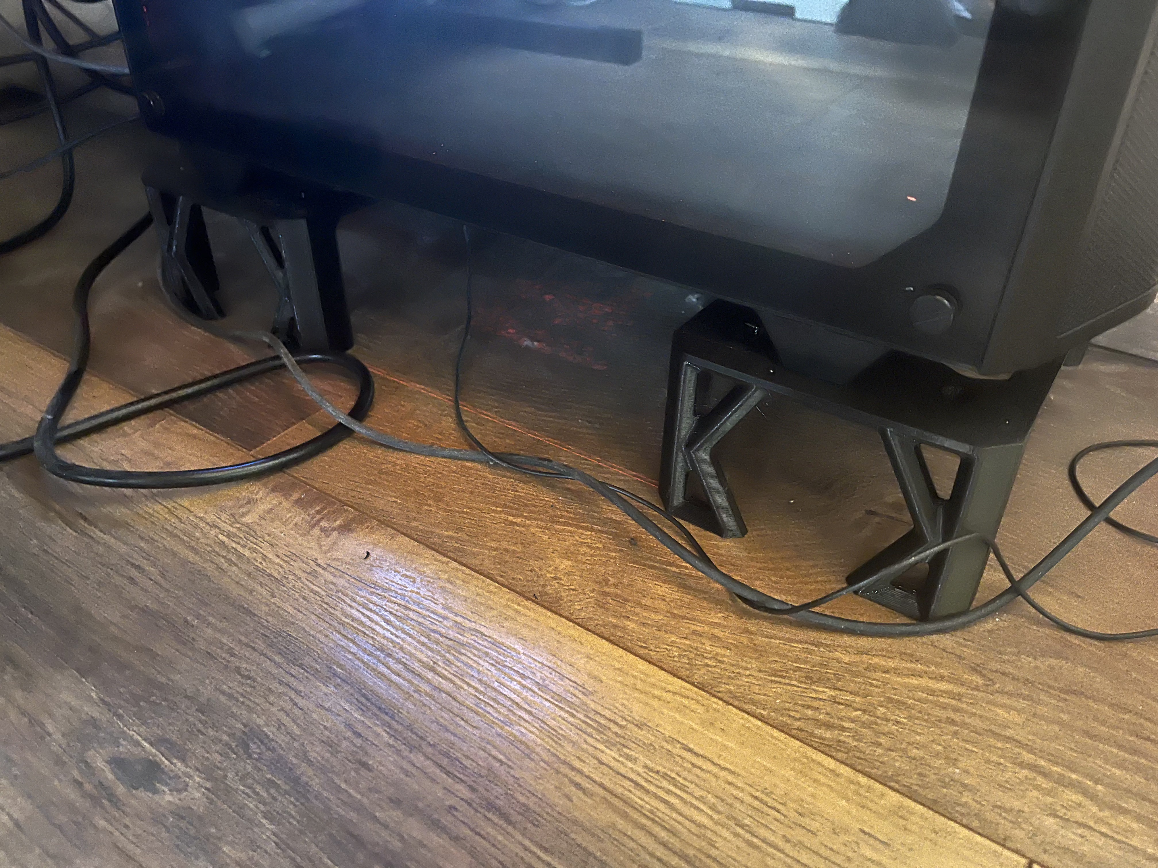 Miniatura 4 do modelo 3D PC Stand
