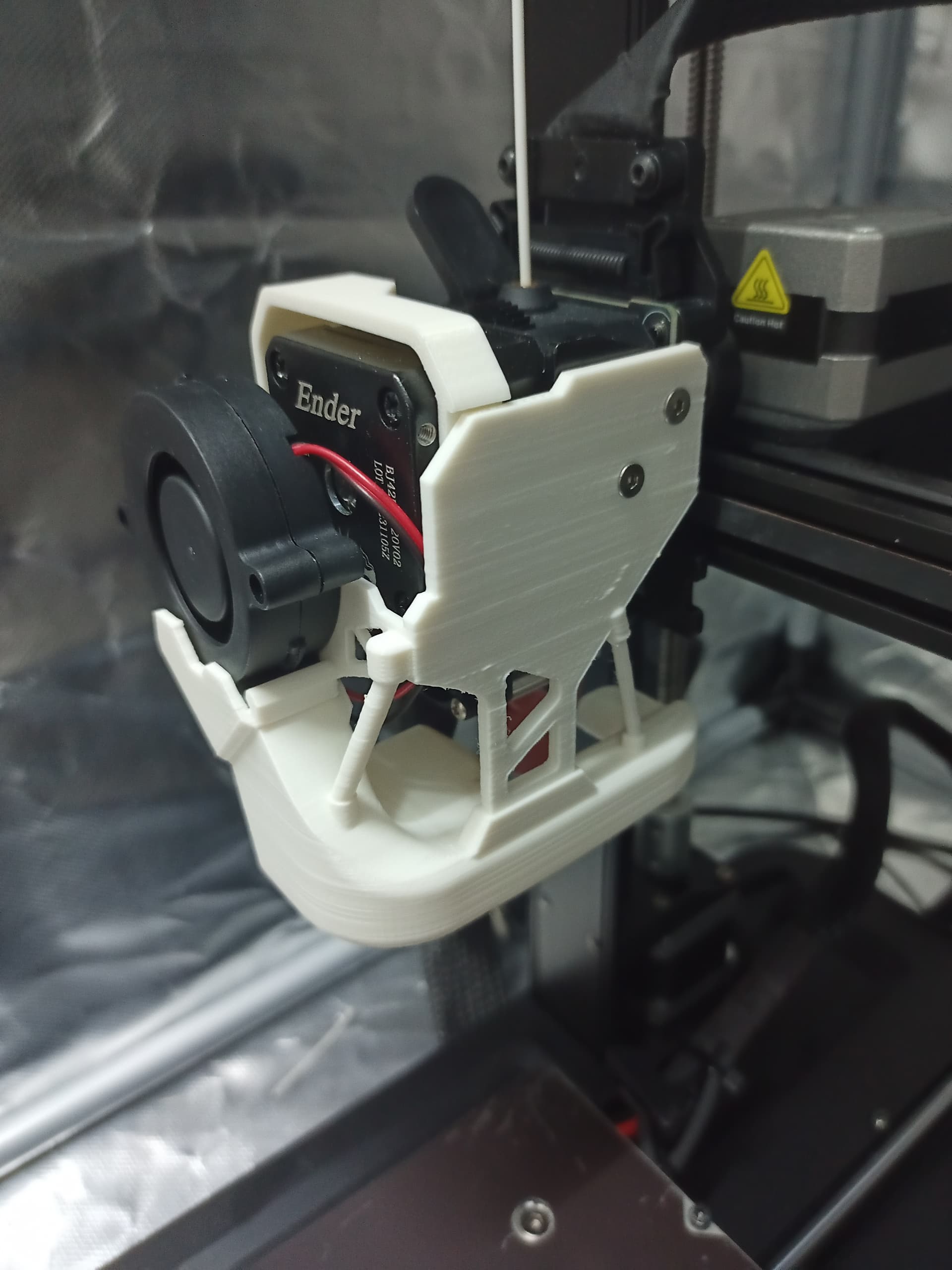 Nora's Ender 3 V3 SE Single 5015 Fan (but with 5mm higher screw holes)