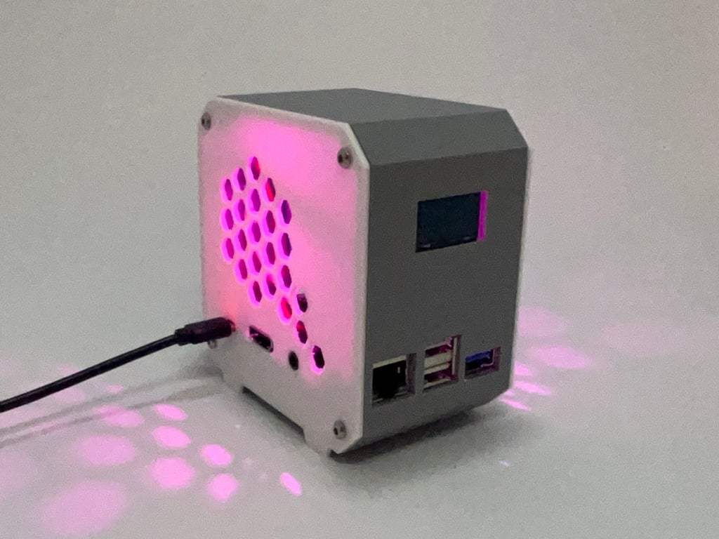 ROC RK3328 CC Renegade Mini PC Case With OLED Stats Display By Krazy roc-rk3328-cc-renegade-mini-pc-case-with-oled-stats-display-by-krazy