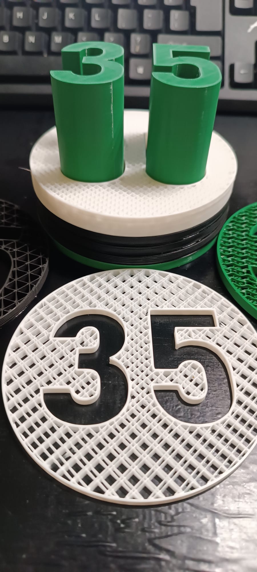 Coasters with number and stand by YouRQ | Download free STL model ...