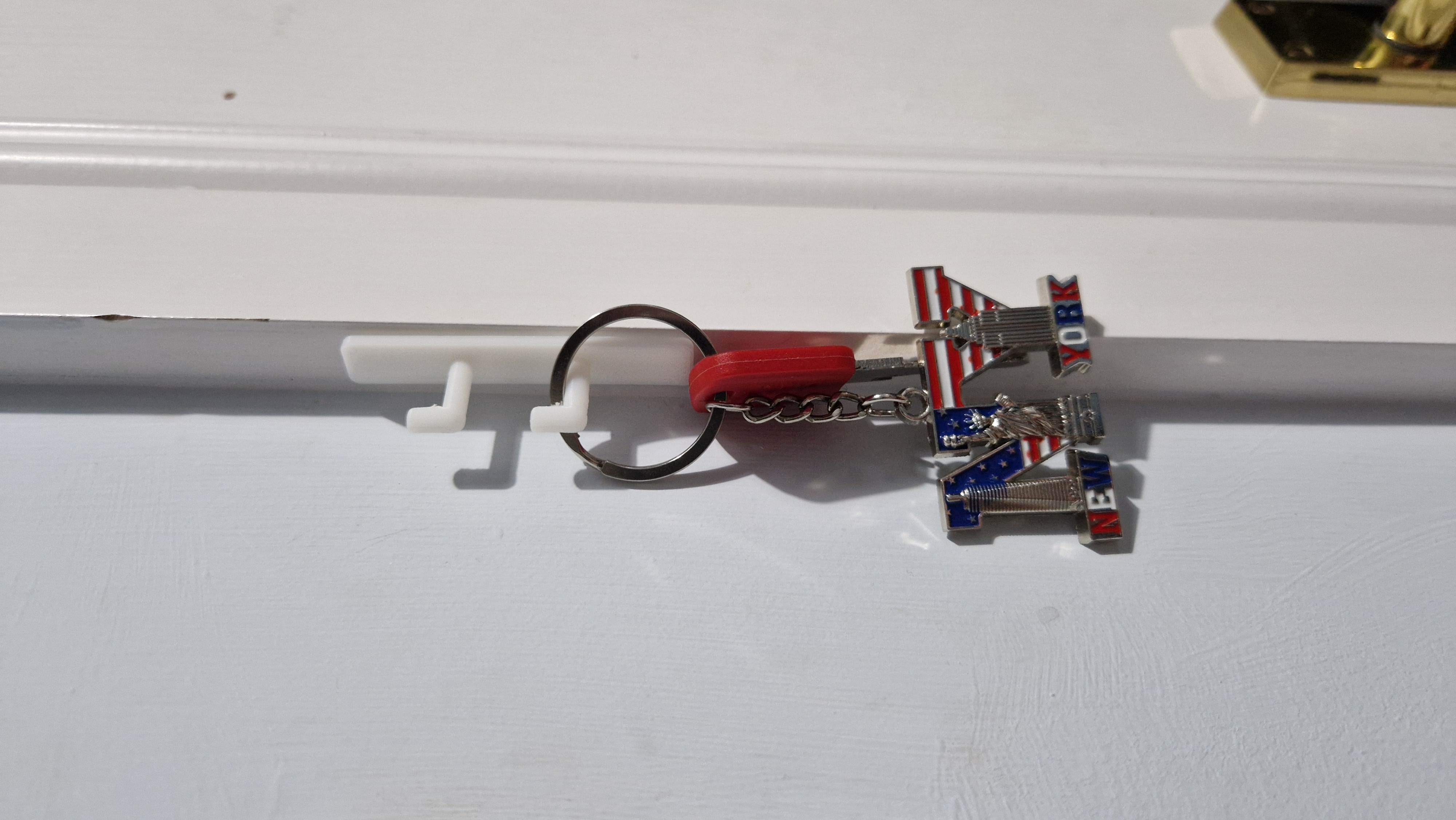 Mini Key Holder by BrokenCode | Download free STL model | Printables.com