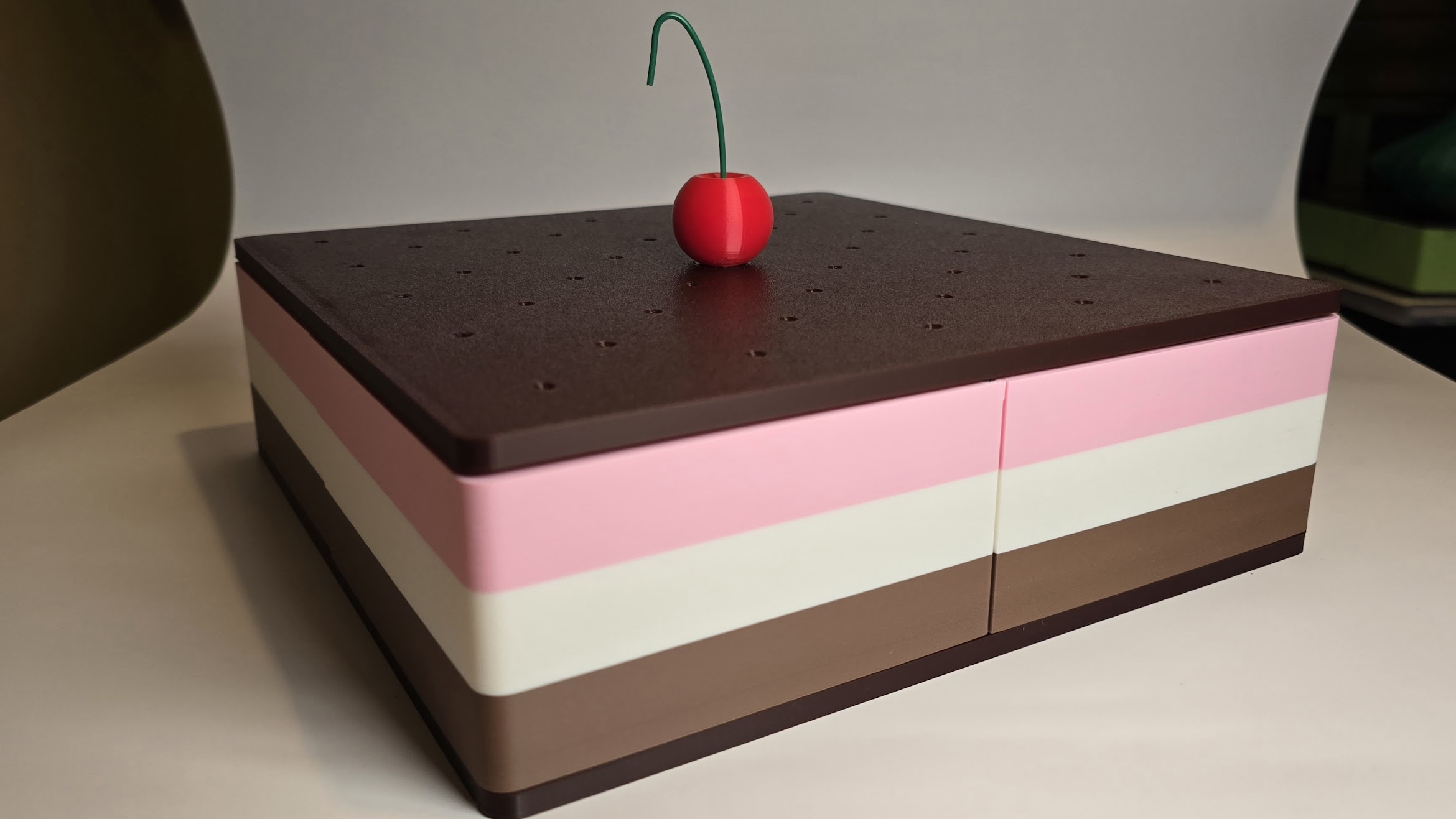 Ice Cream Sammy Twist Open Box