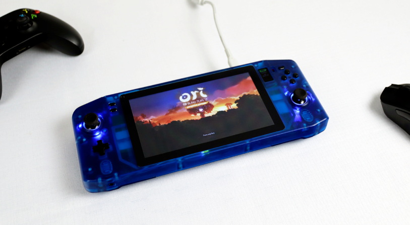 The Nucdeck (Intel) Open Source Handheld Gaming PC