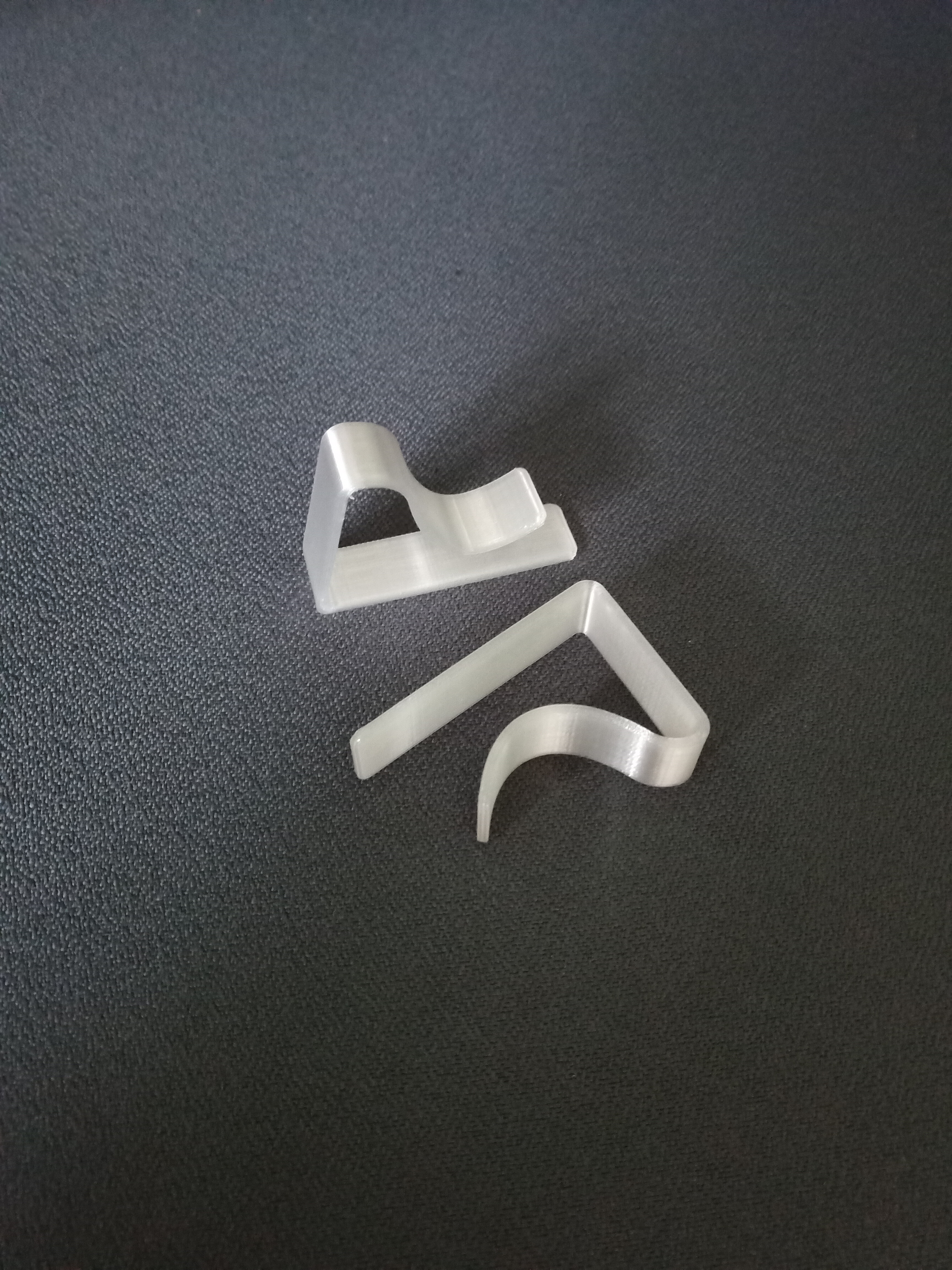 simple tablecloth clamp — thumbnail 4