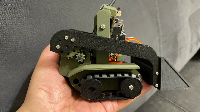 Bulldozer for Miniplan ESP32 motorshield.