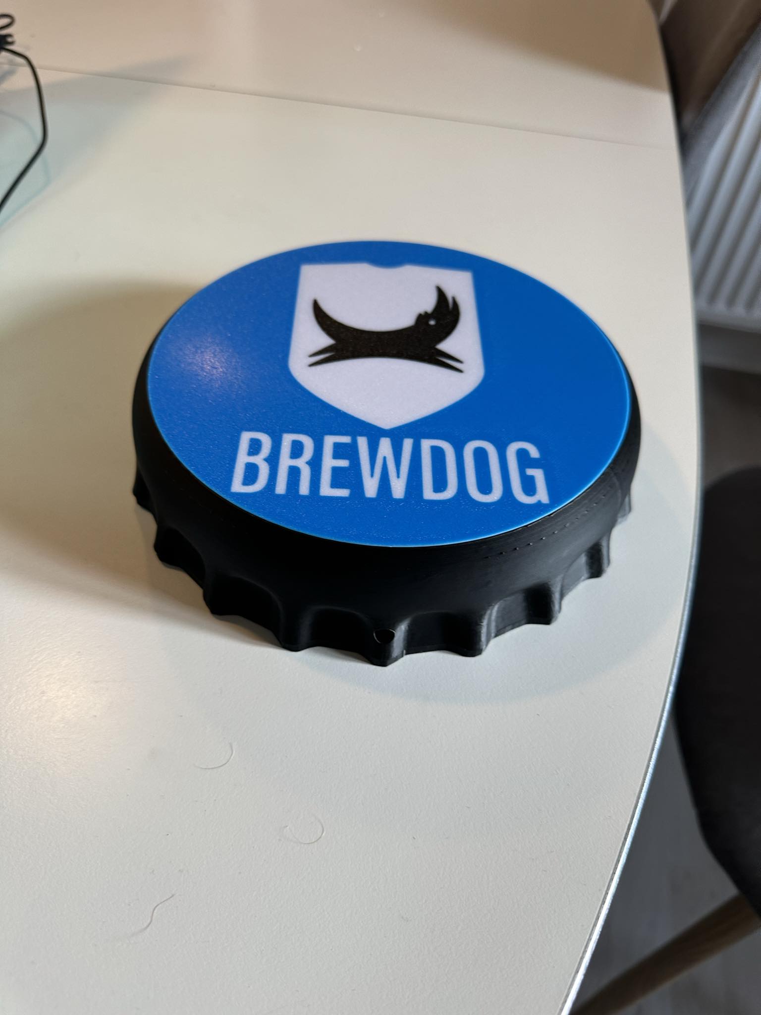 MODULAR BOTTLECAP LIGHTBOX