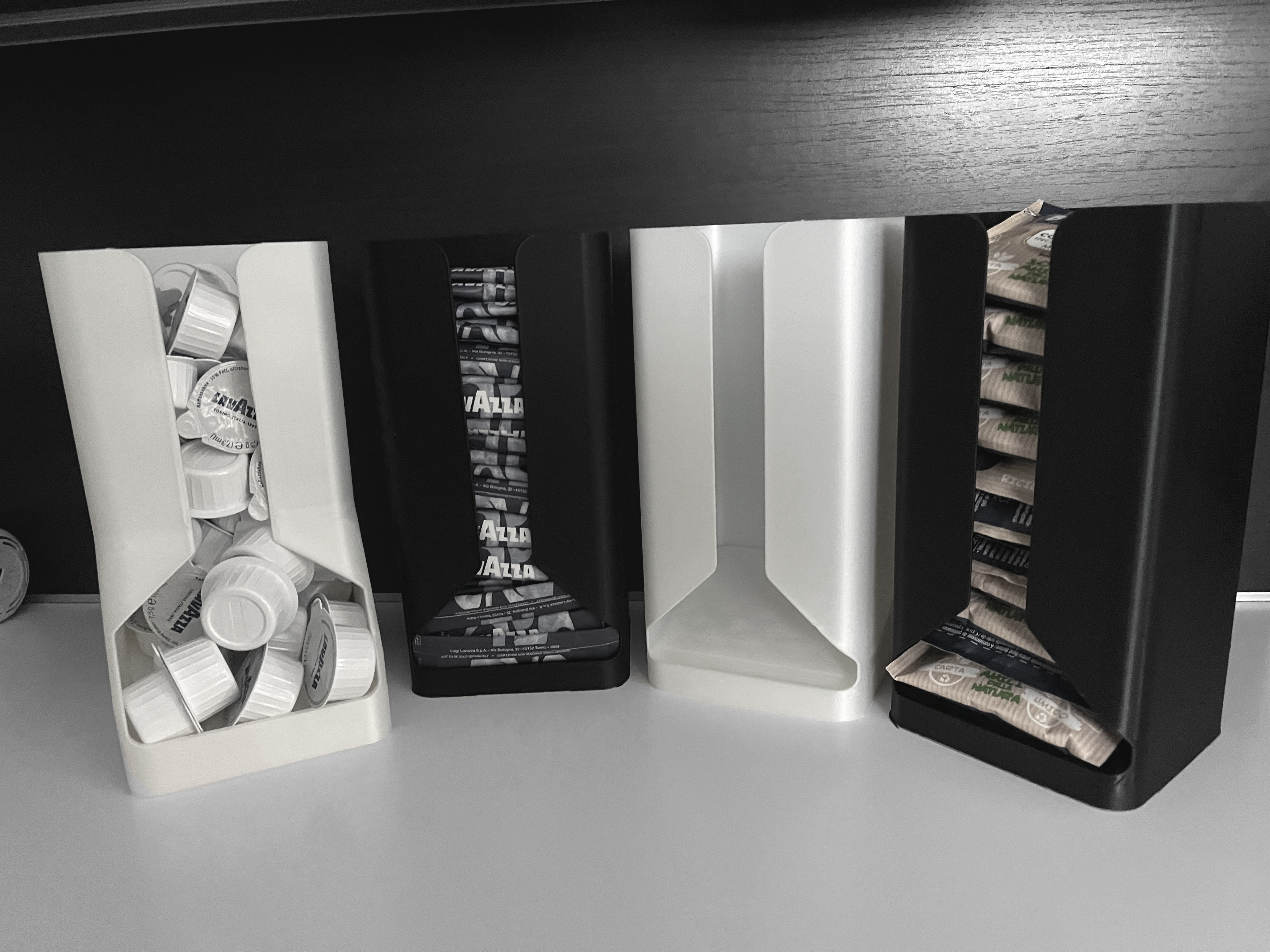 Universal coffee essentials dispenser (ESE compatible)