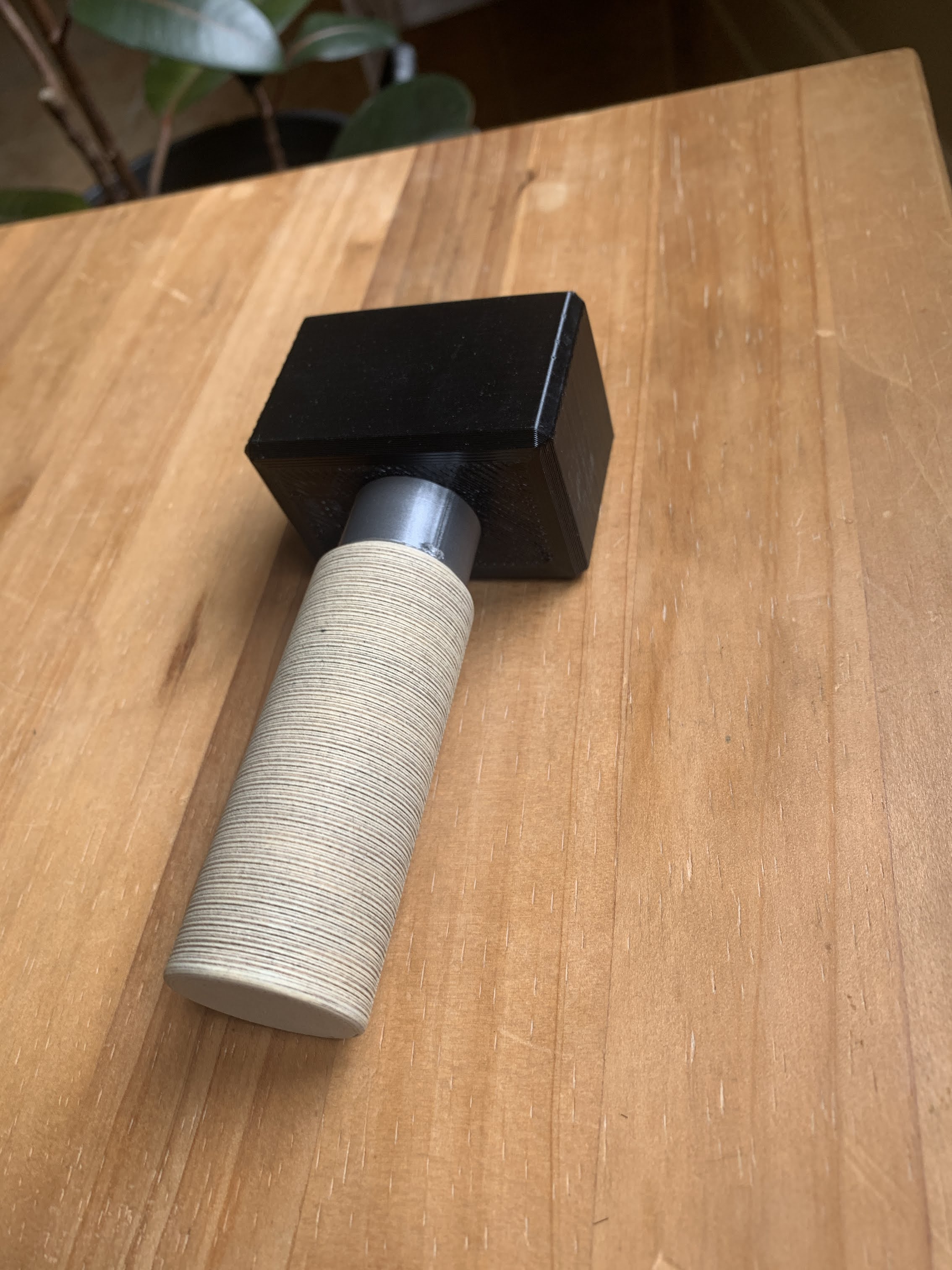 Miniatura 2 do modelo 3D Mini Hammer